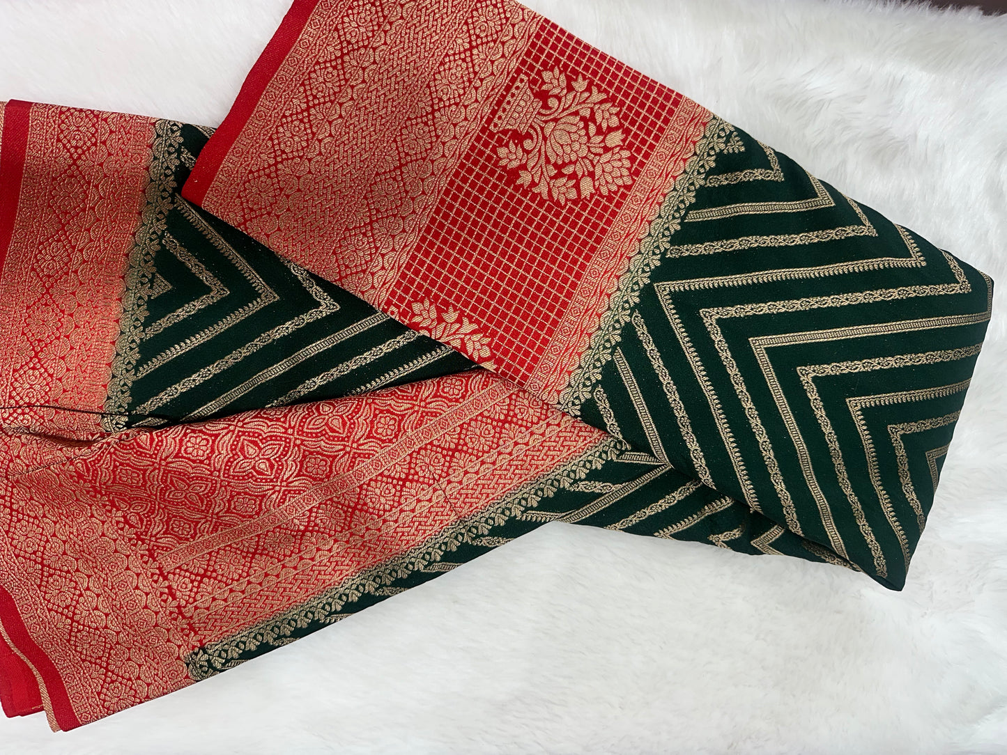 Semi Georgette Silk Bottle Green and Red