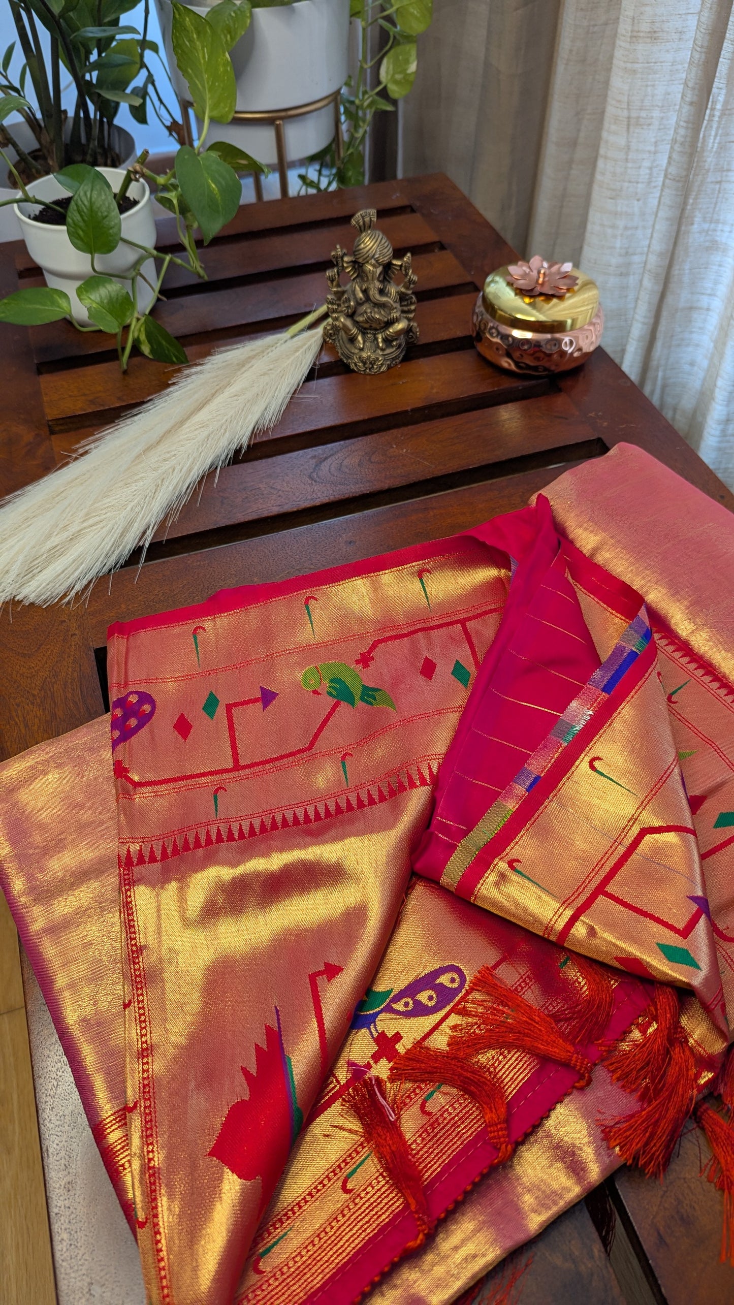 Maharani Pink Paithani Tissue Saree