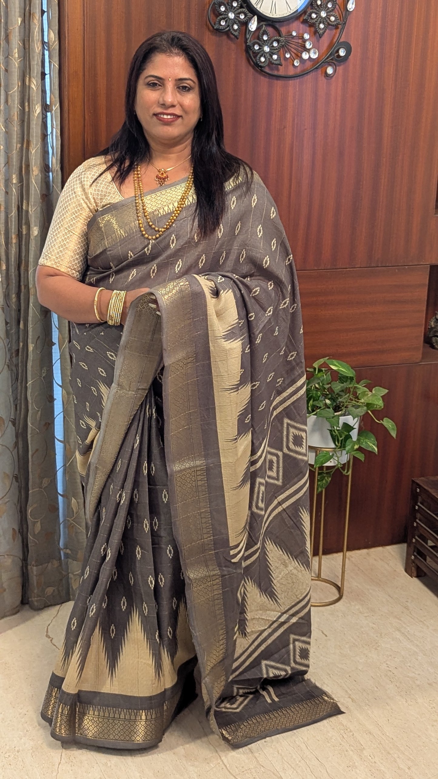 Grey Color Temple Border Cotton Saree