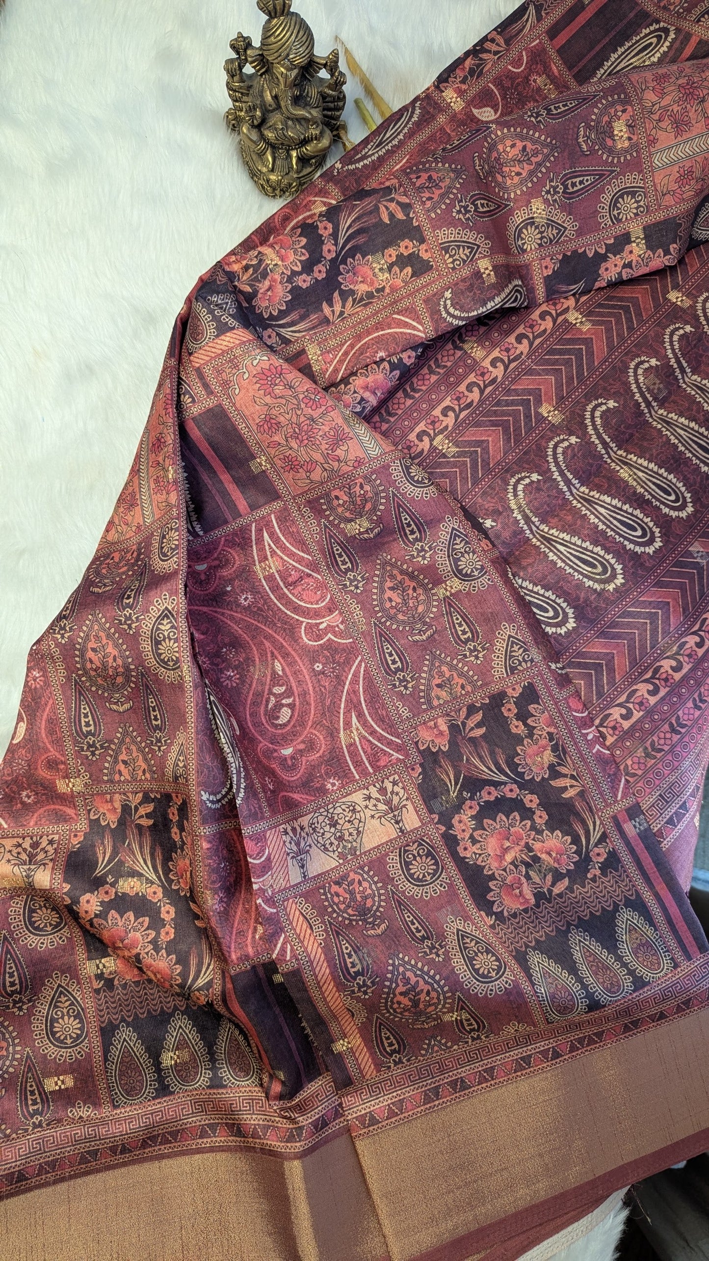 Art Silk Tapestry Saree - Pink