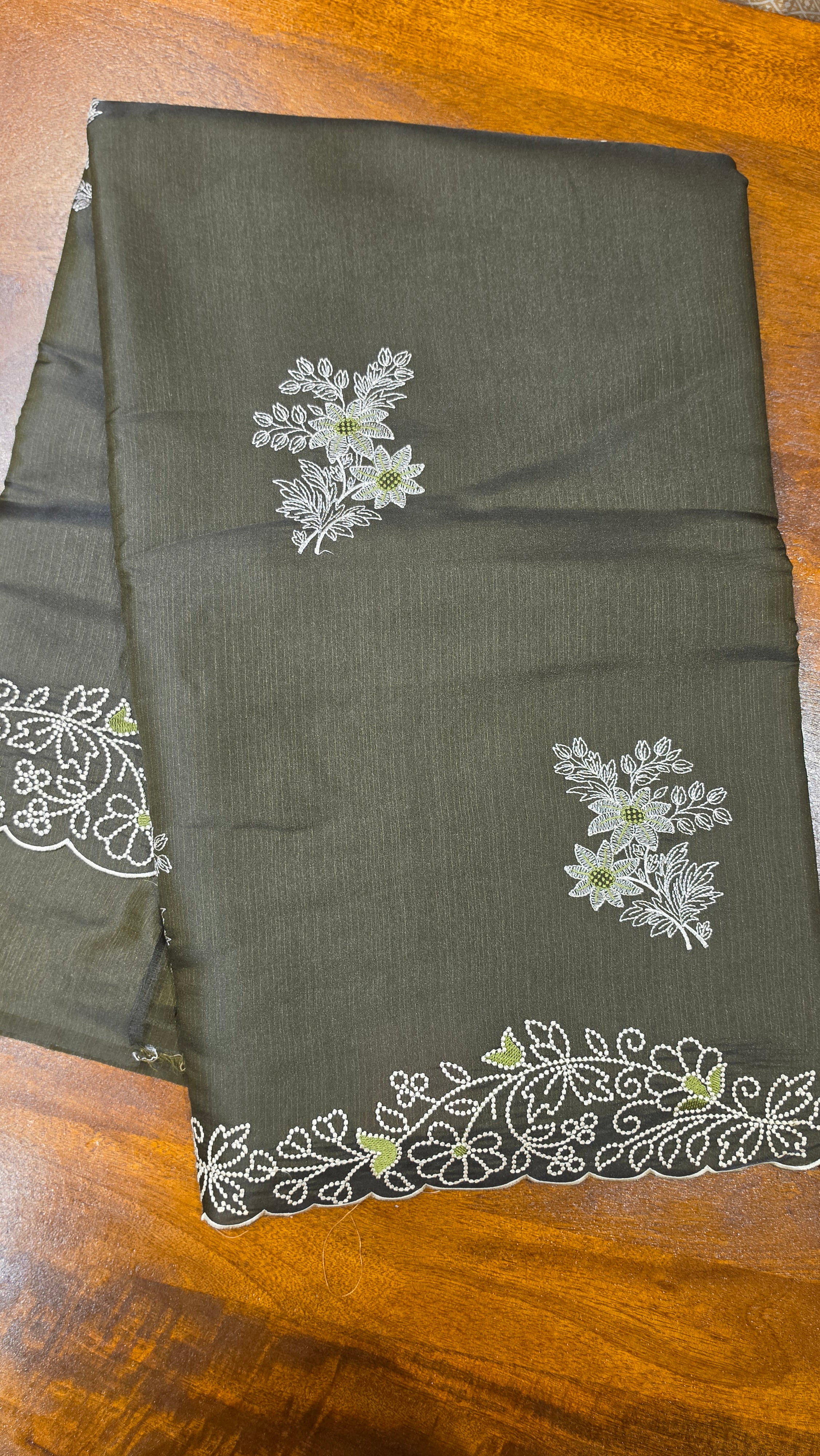 ITALIAN SILK CUT WORK