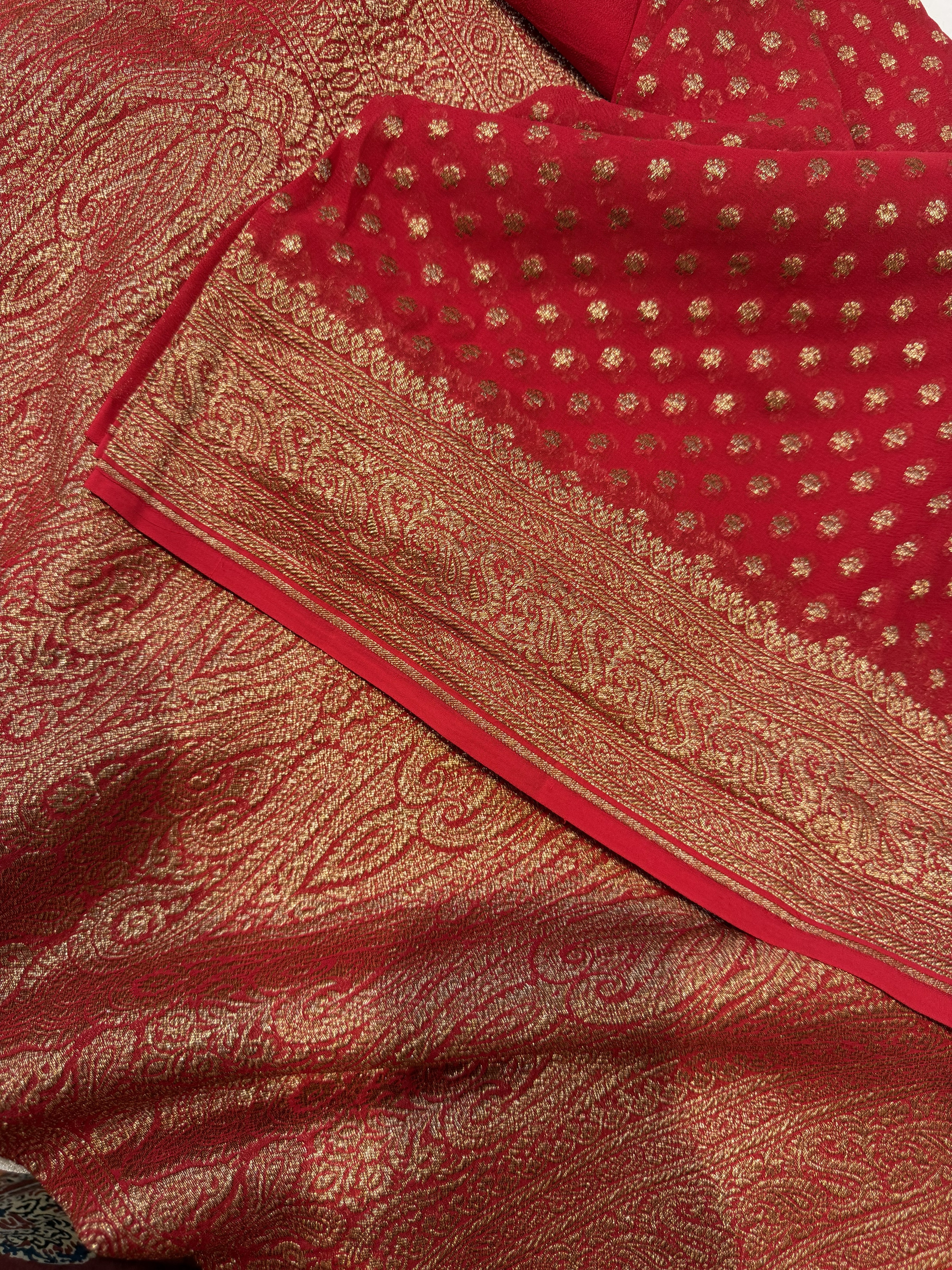 Pure Banaras Georgette- Red