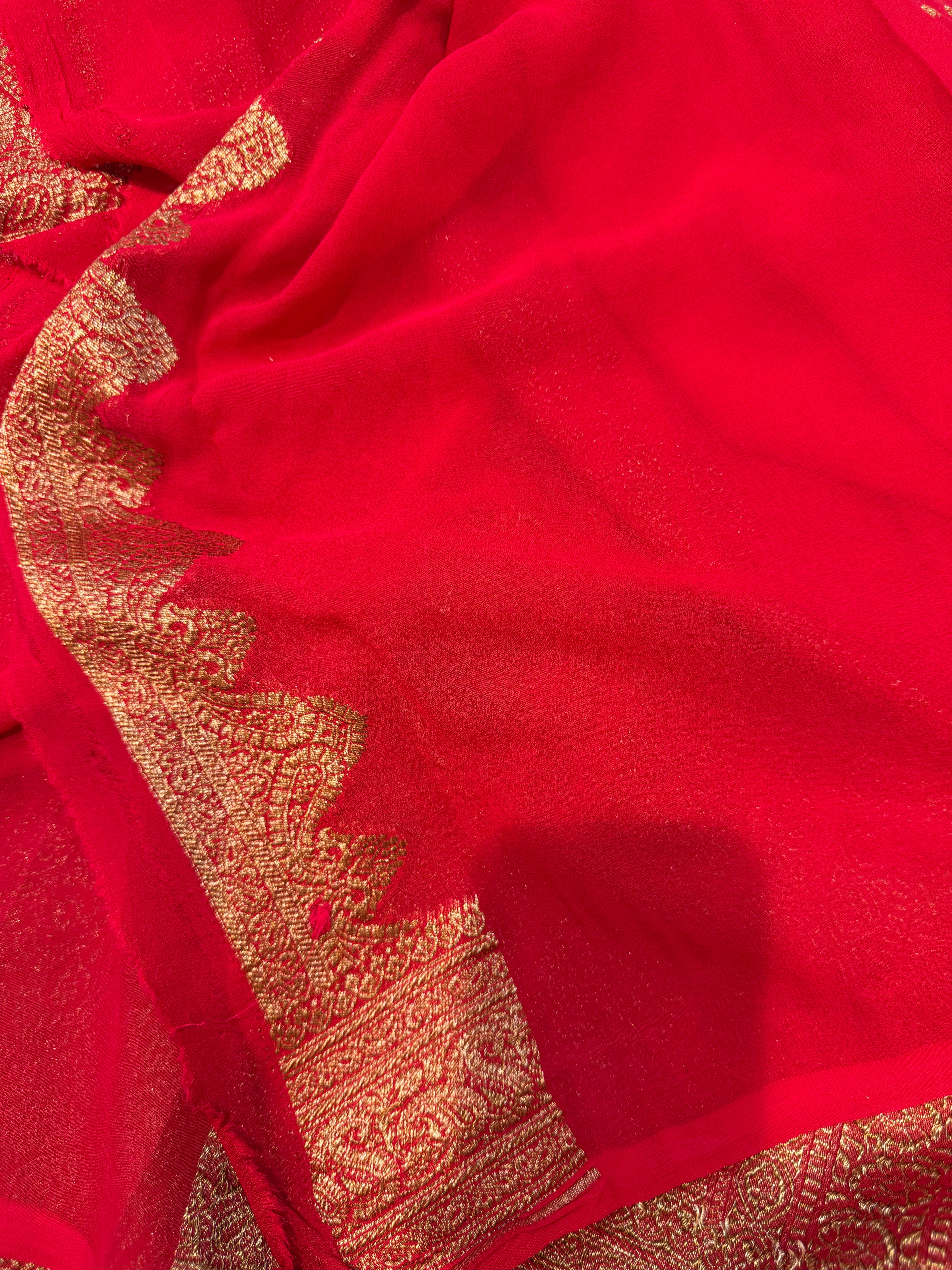 Pure Banaras Georgette- Red