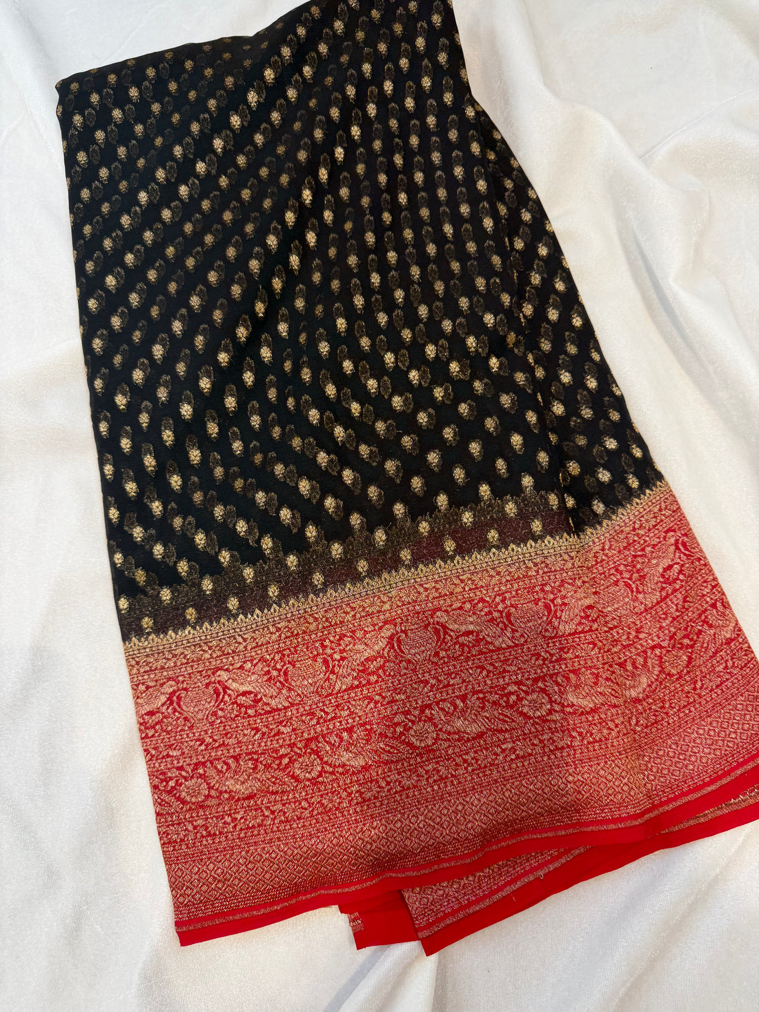 Pure Banaras Georgette- Black and Red