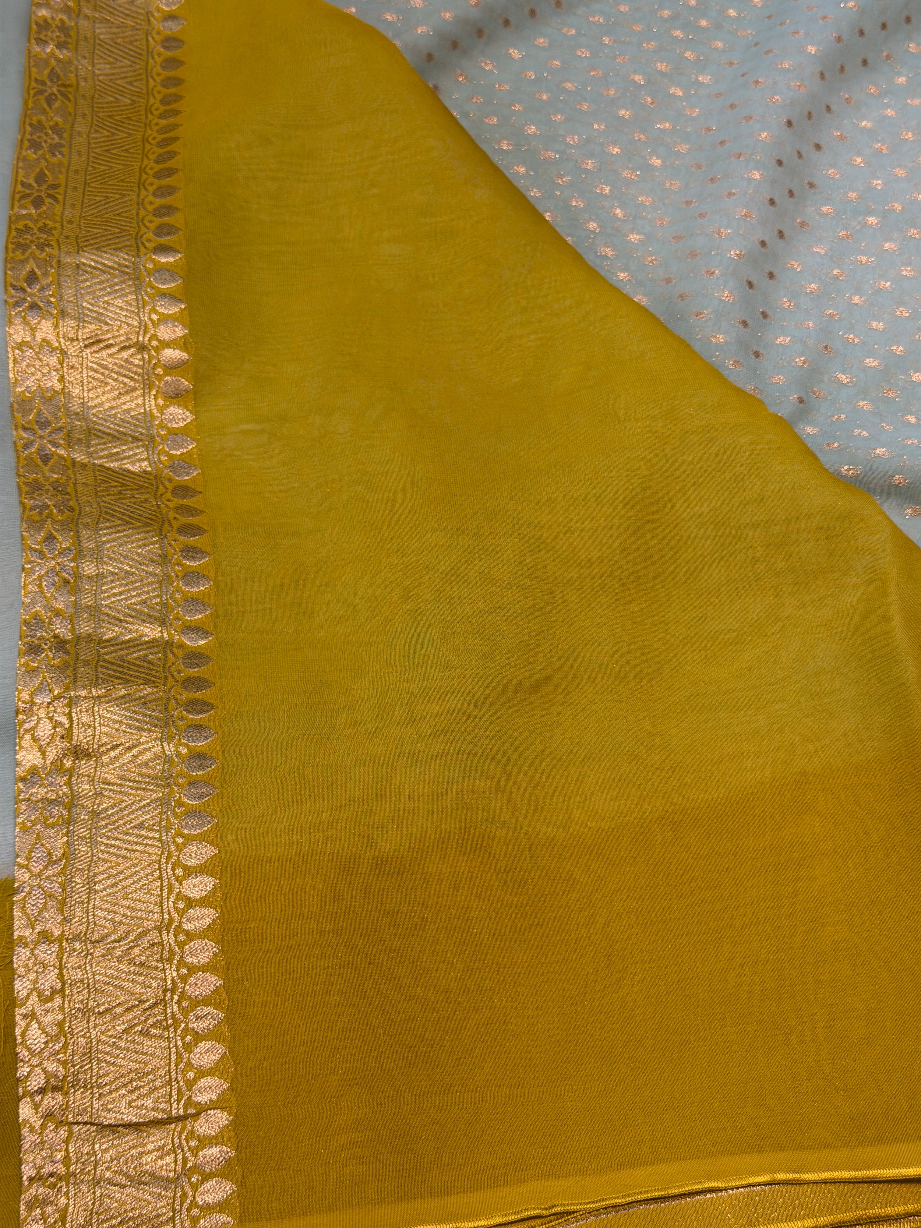 Banaras Georgett- Pista Green