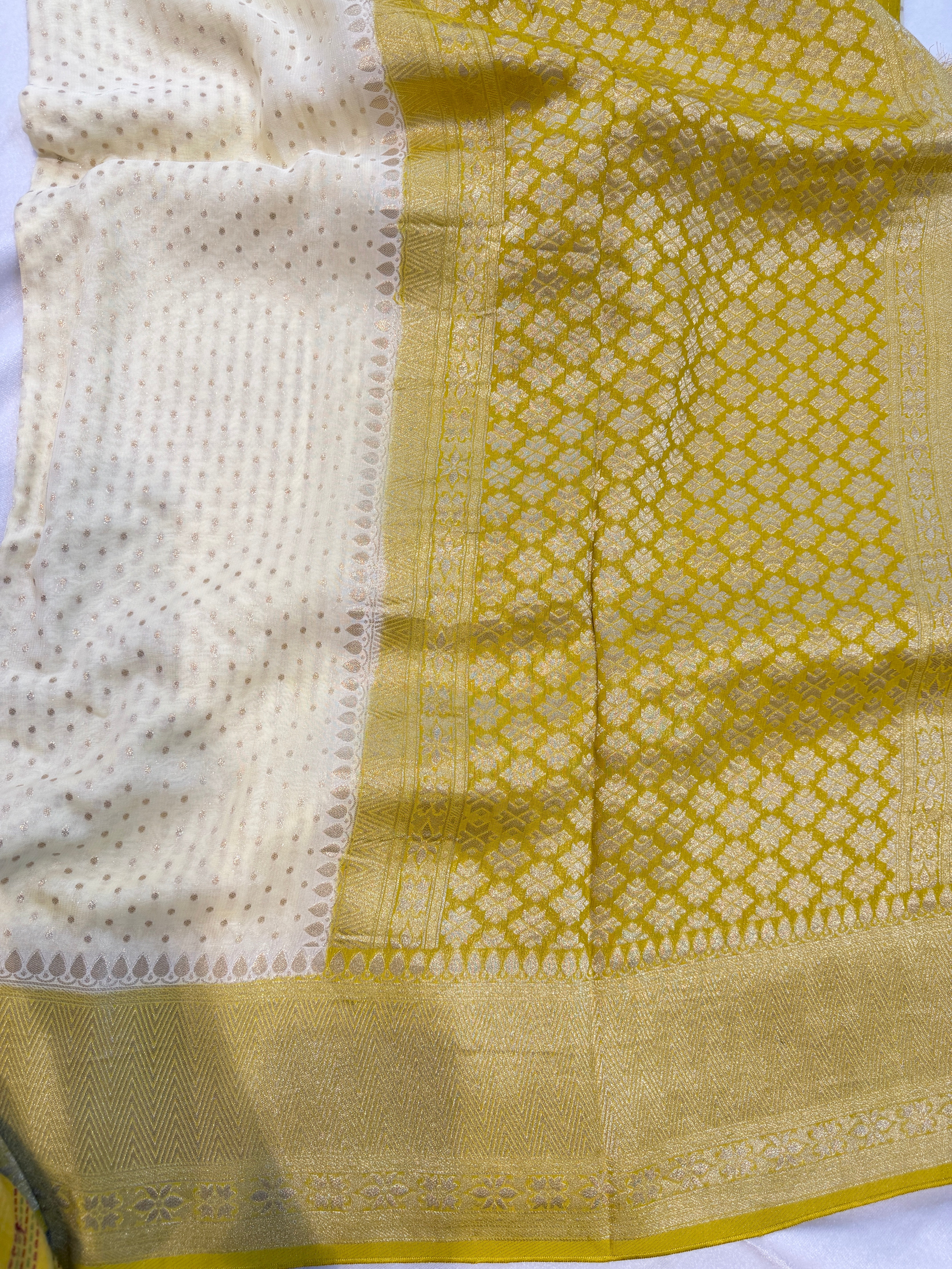 Banaras Georgett- Light Yellow