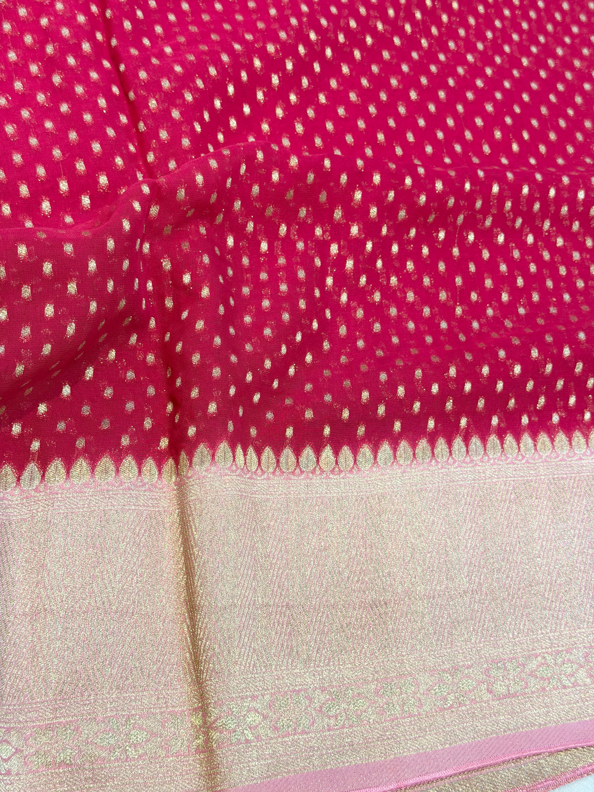 Banaras Georgett- Dark Pink