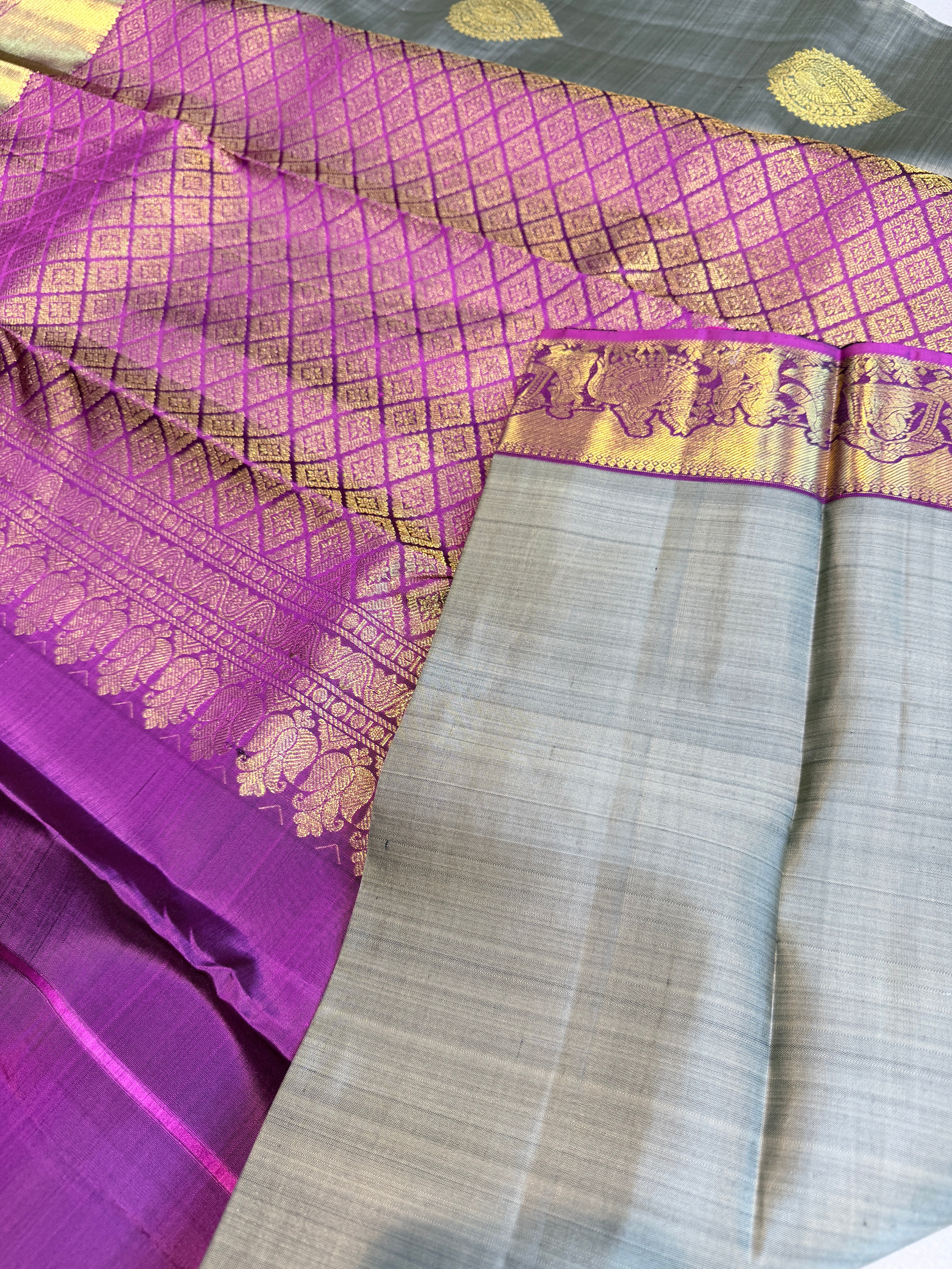Pure Handloom Kanjivaram-Greenish Grey