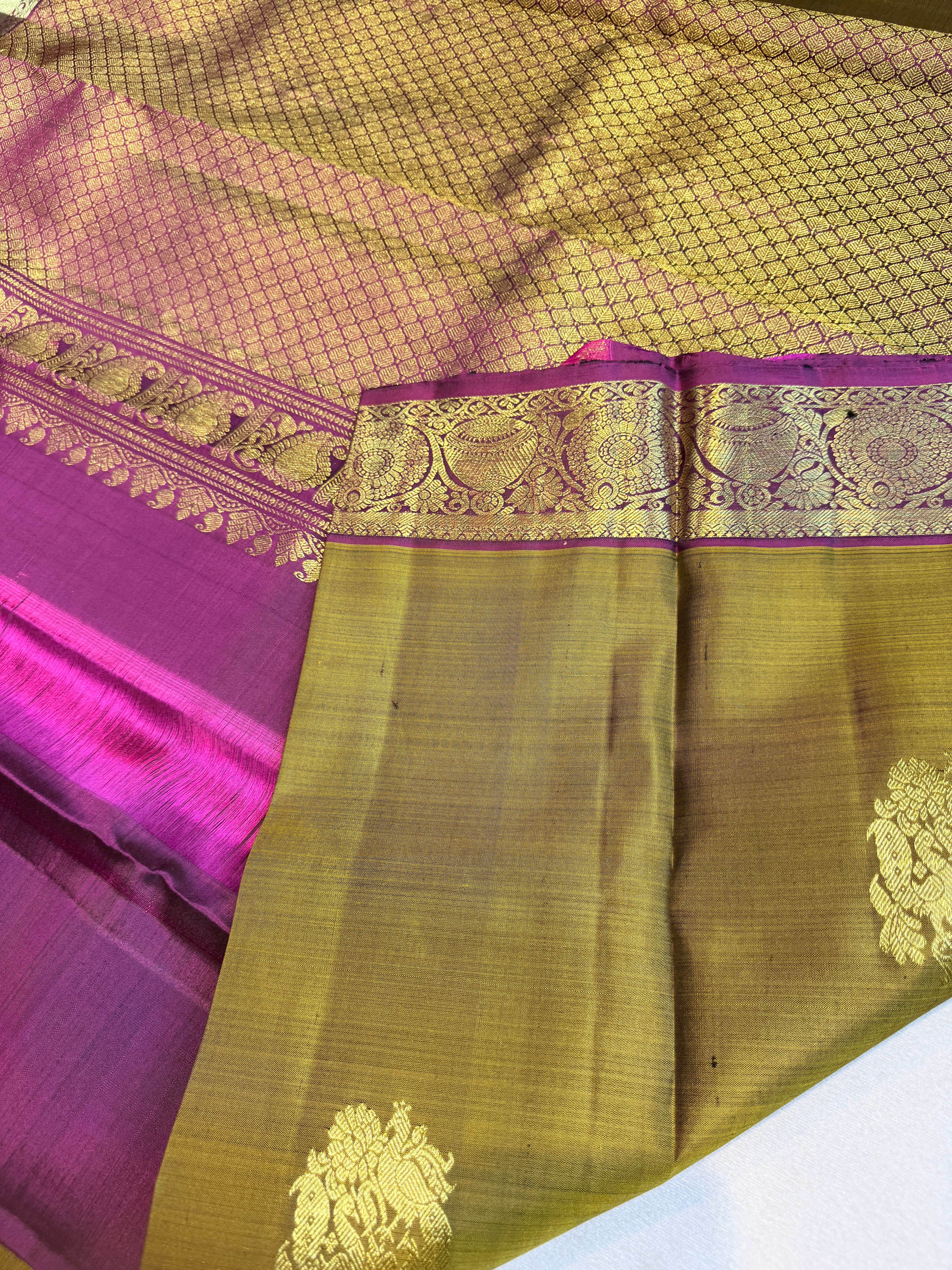Pure Handloom Kanjivaram- Mehendi Green and Megenta