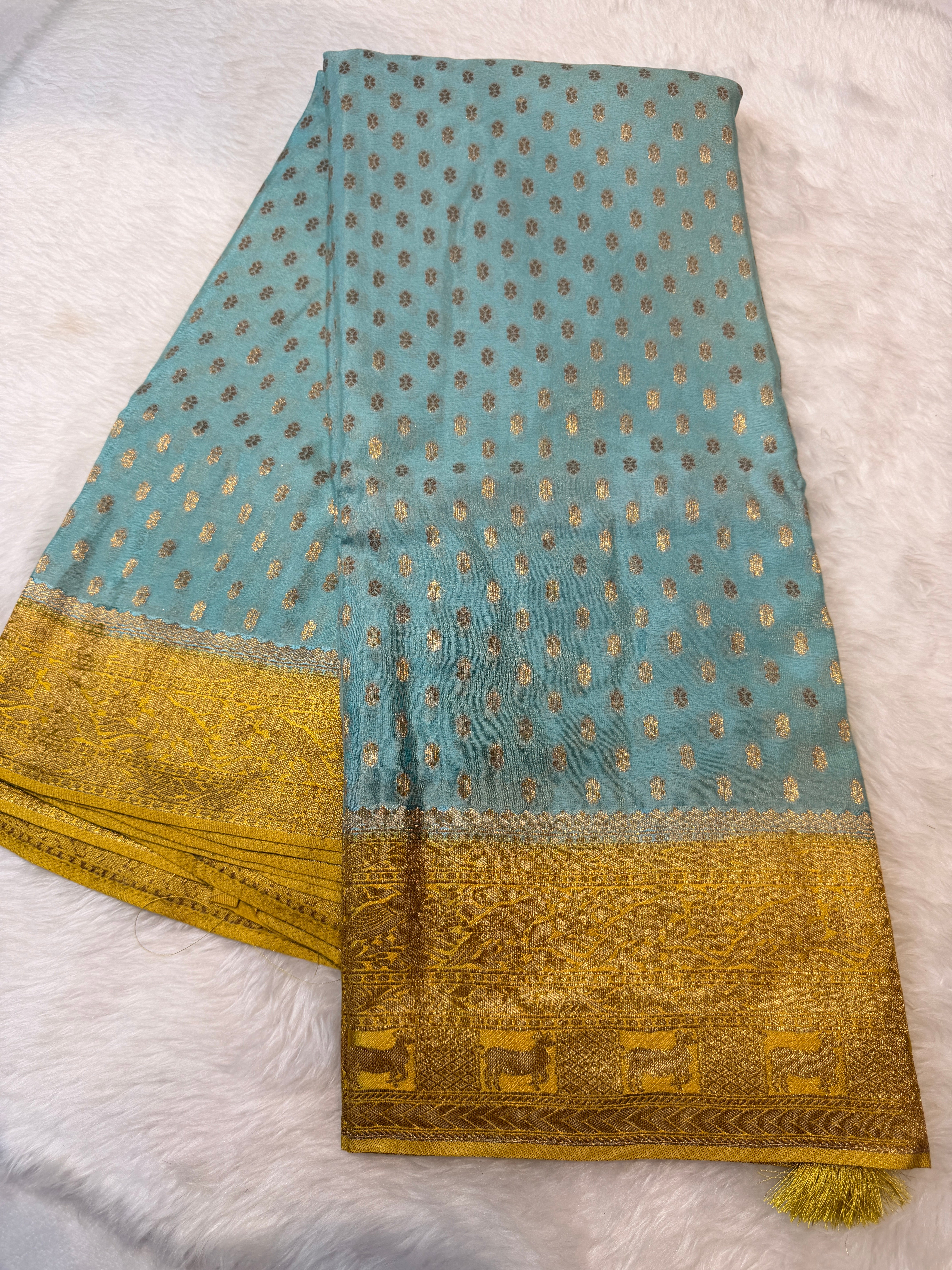 Banaras Crepe Silk- Pista Green