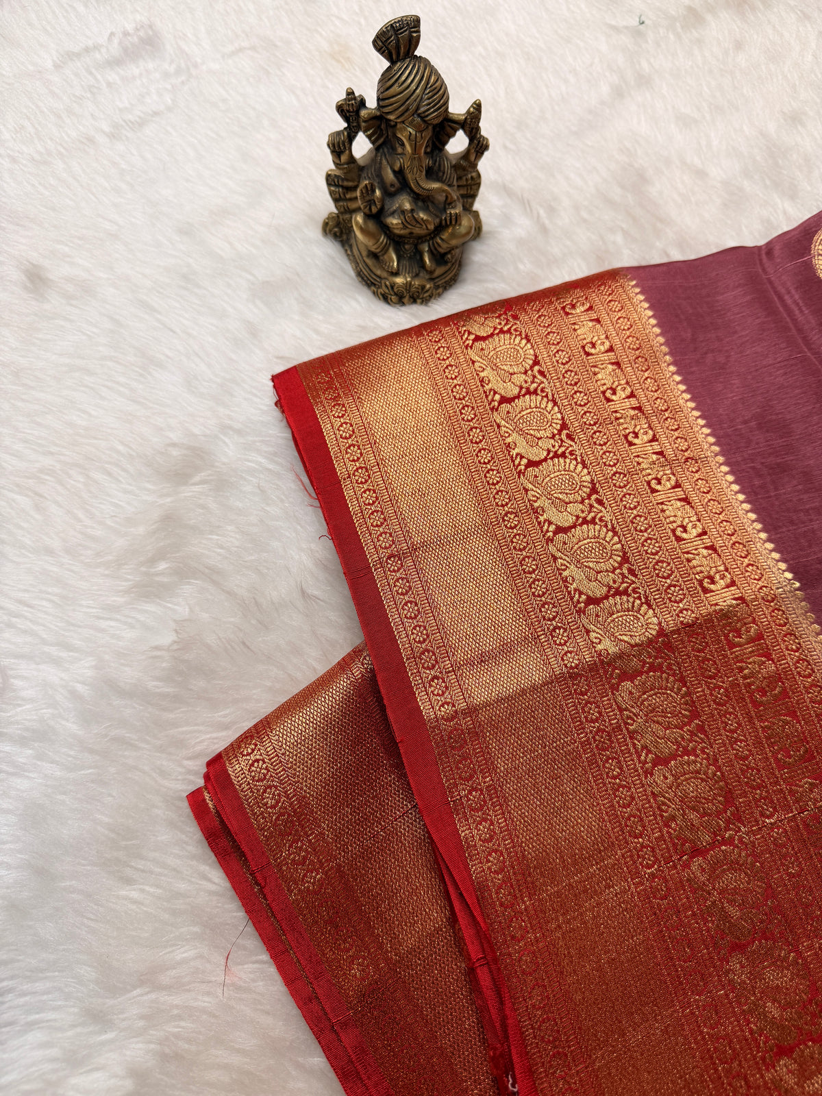 Tusser Contrast- Dusty Mauve N Red