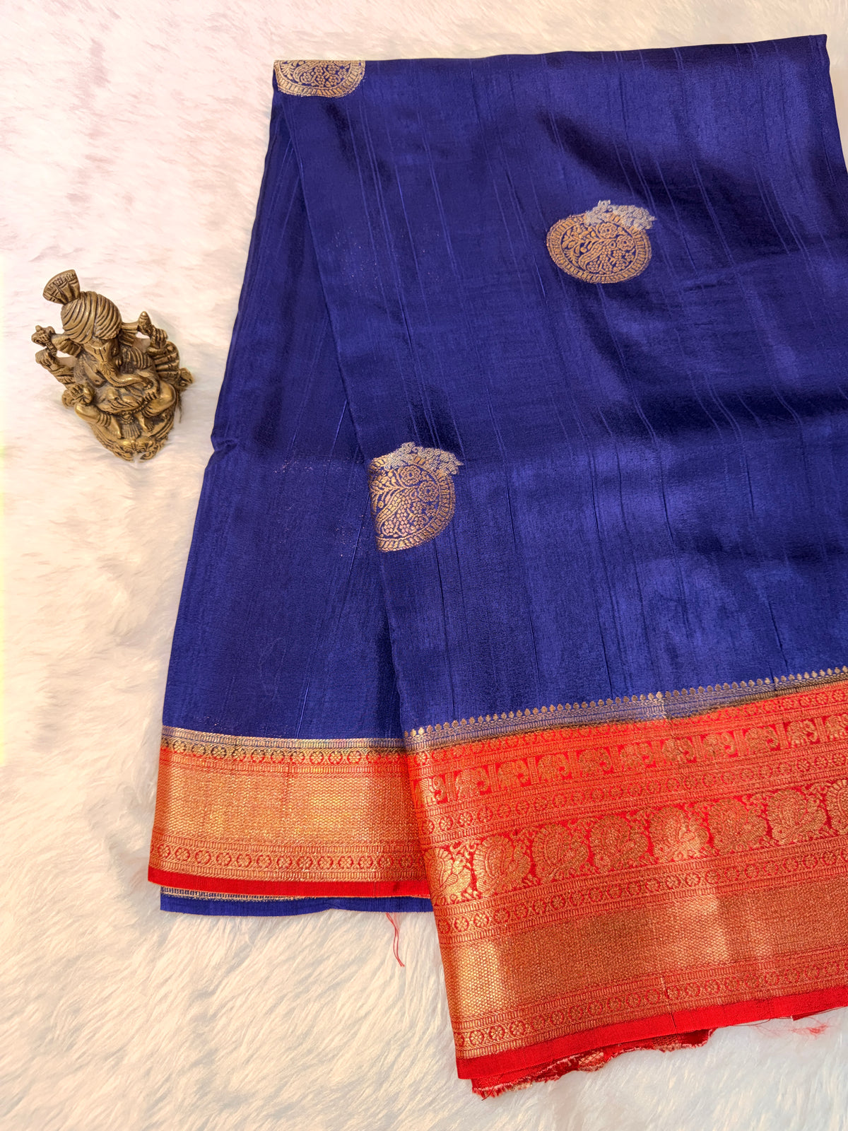 Tusser Contrast- Blue B Red