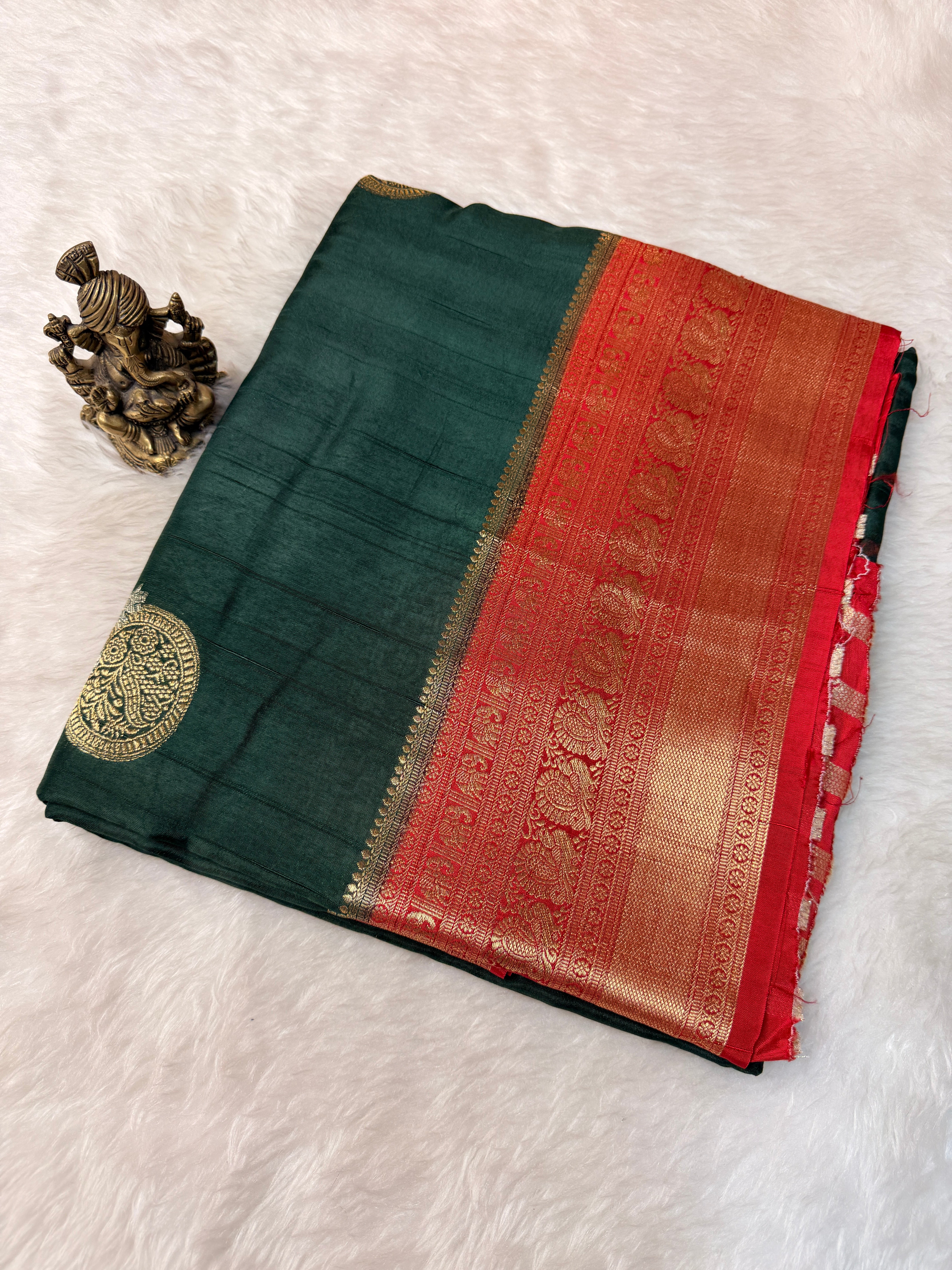 Tusser Contrast- Bottle Green N Red