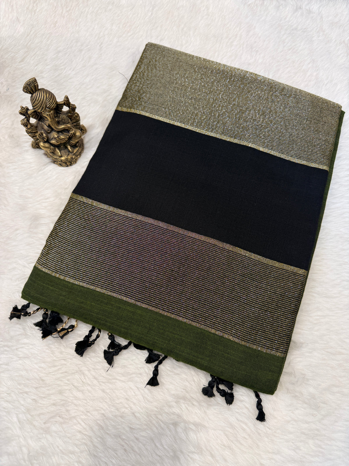 Soft Cotton Contrast Pallu-Green N Black
