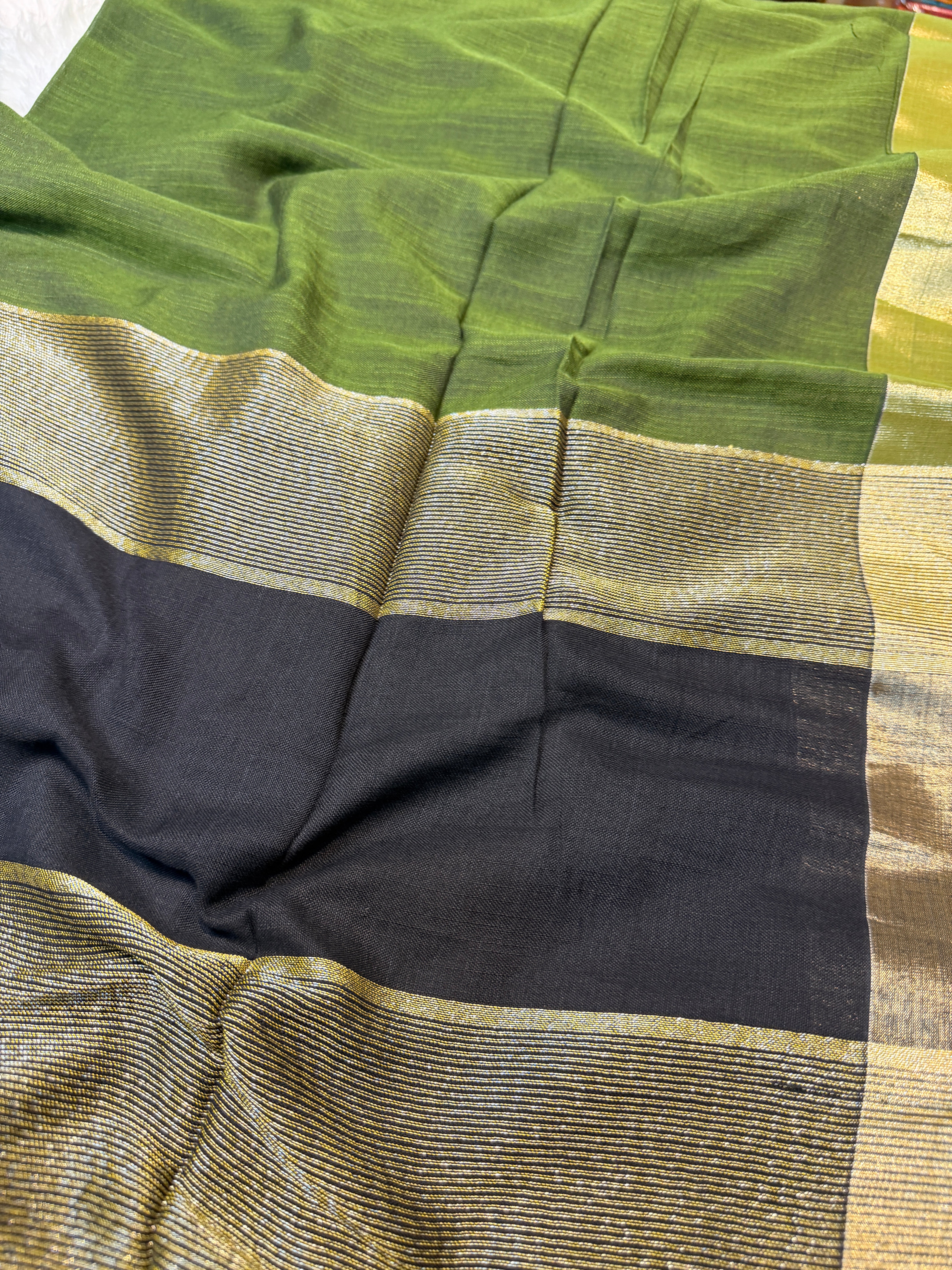Soft Cotton Contrast Pallu-Green N Black