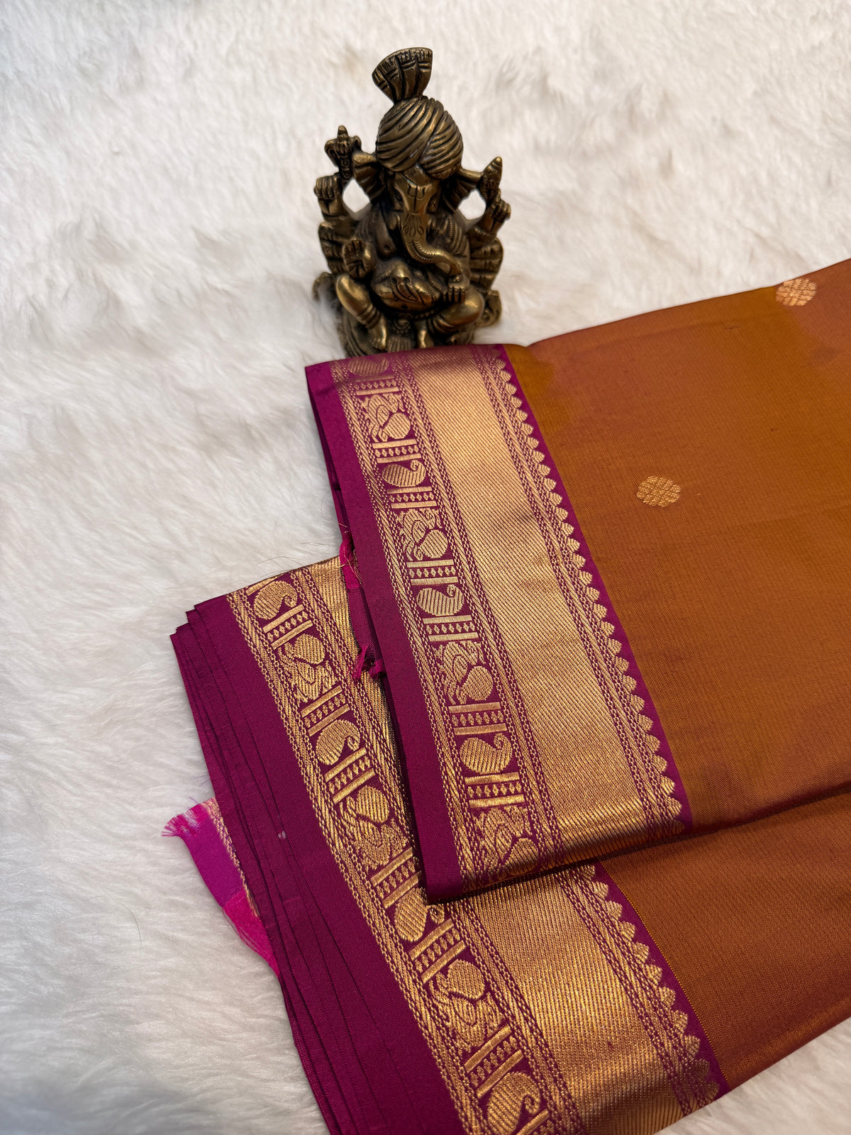Pure Kanchi Small Border