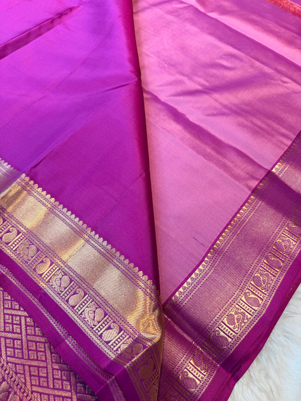 Pure Kanchi Small Border
