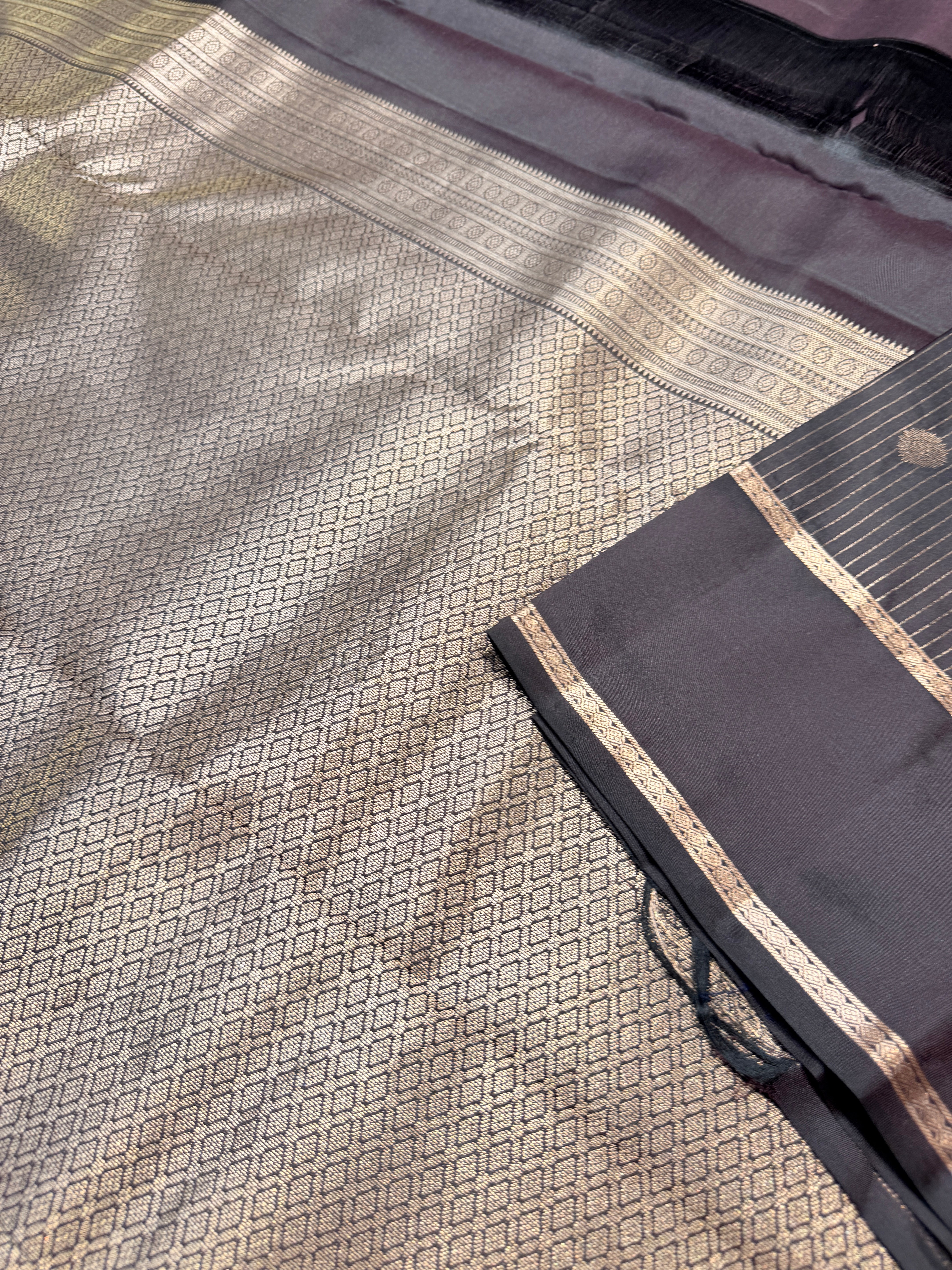 Pure Kanchi Stripes Bentex Border-Coffee Brown