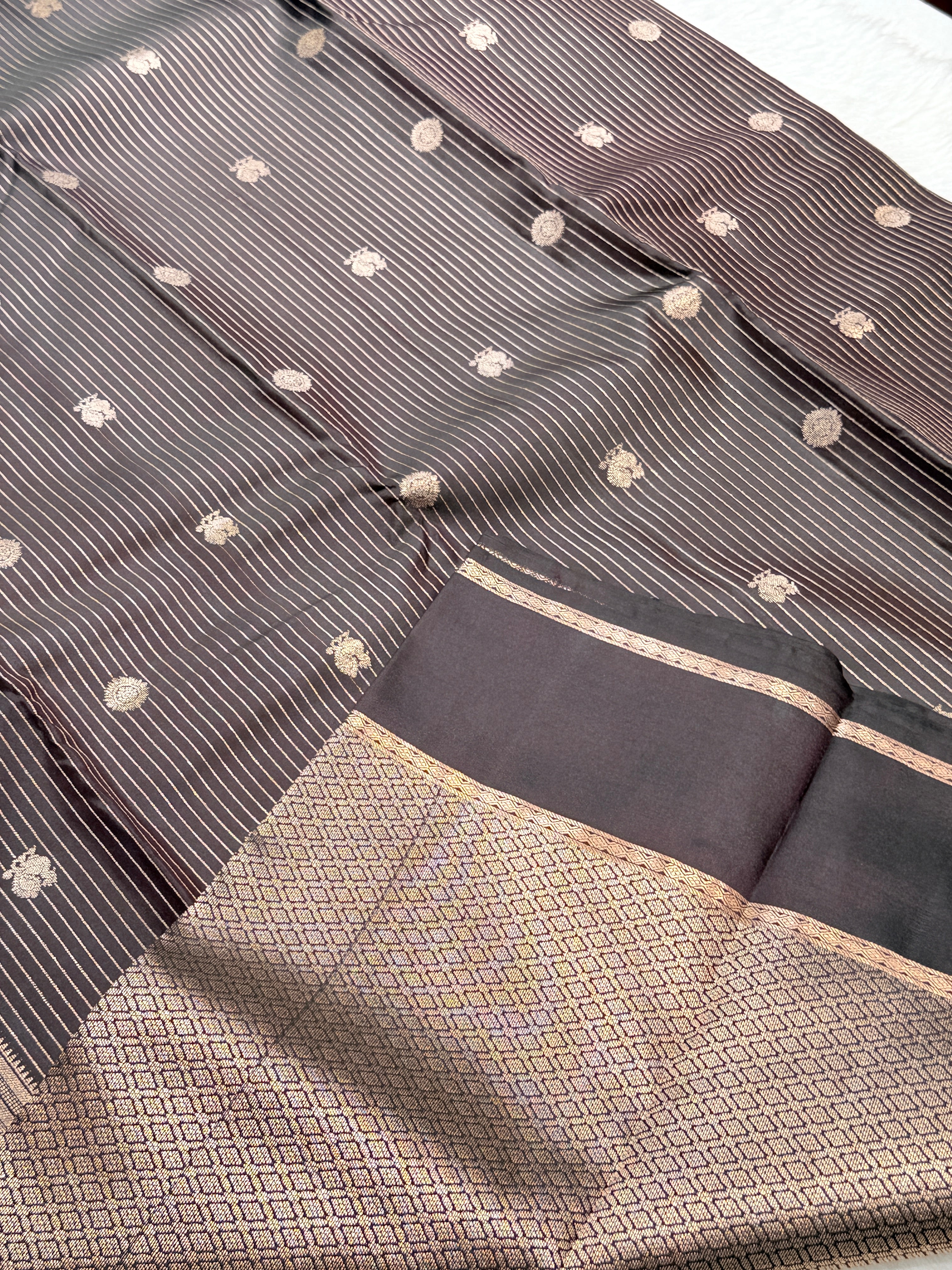 Pure Kanchi Stripes Bentex Border-Coffee Brown