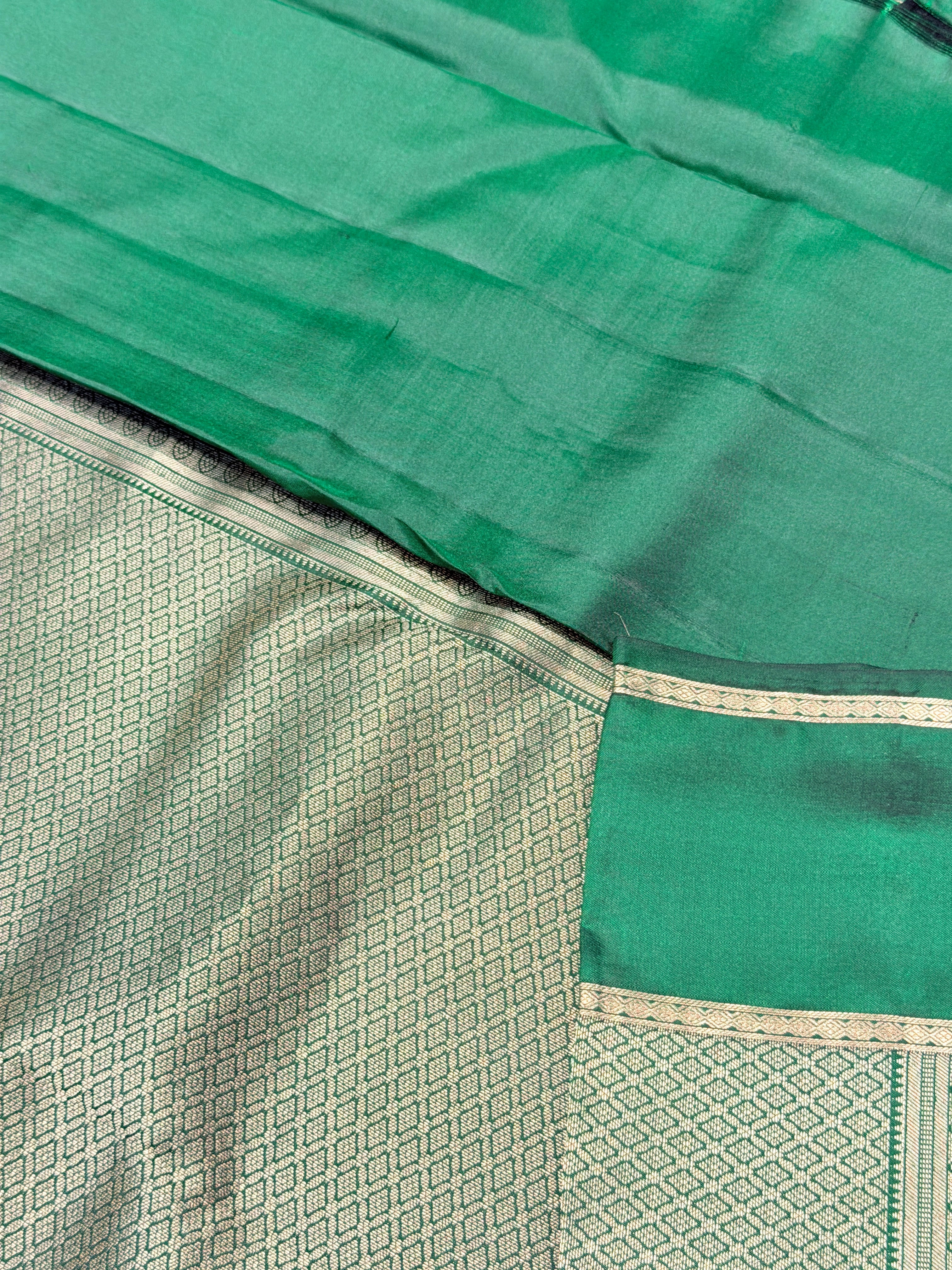 Pure Kanchi Stripes Bentex Border-Green