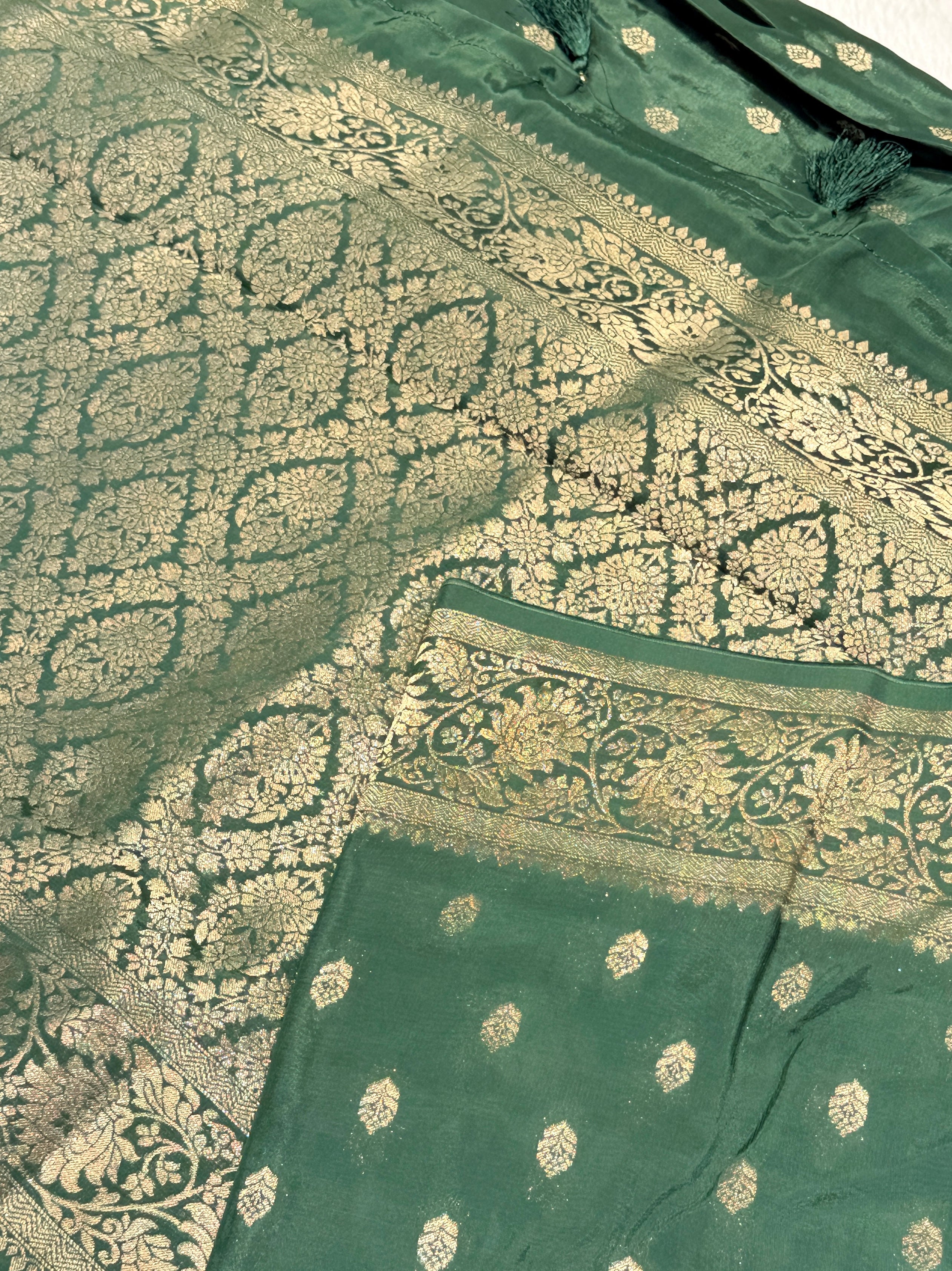Banaras Crepe Silk- Green