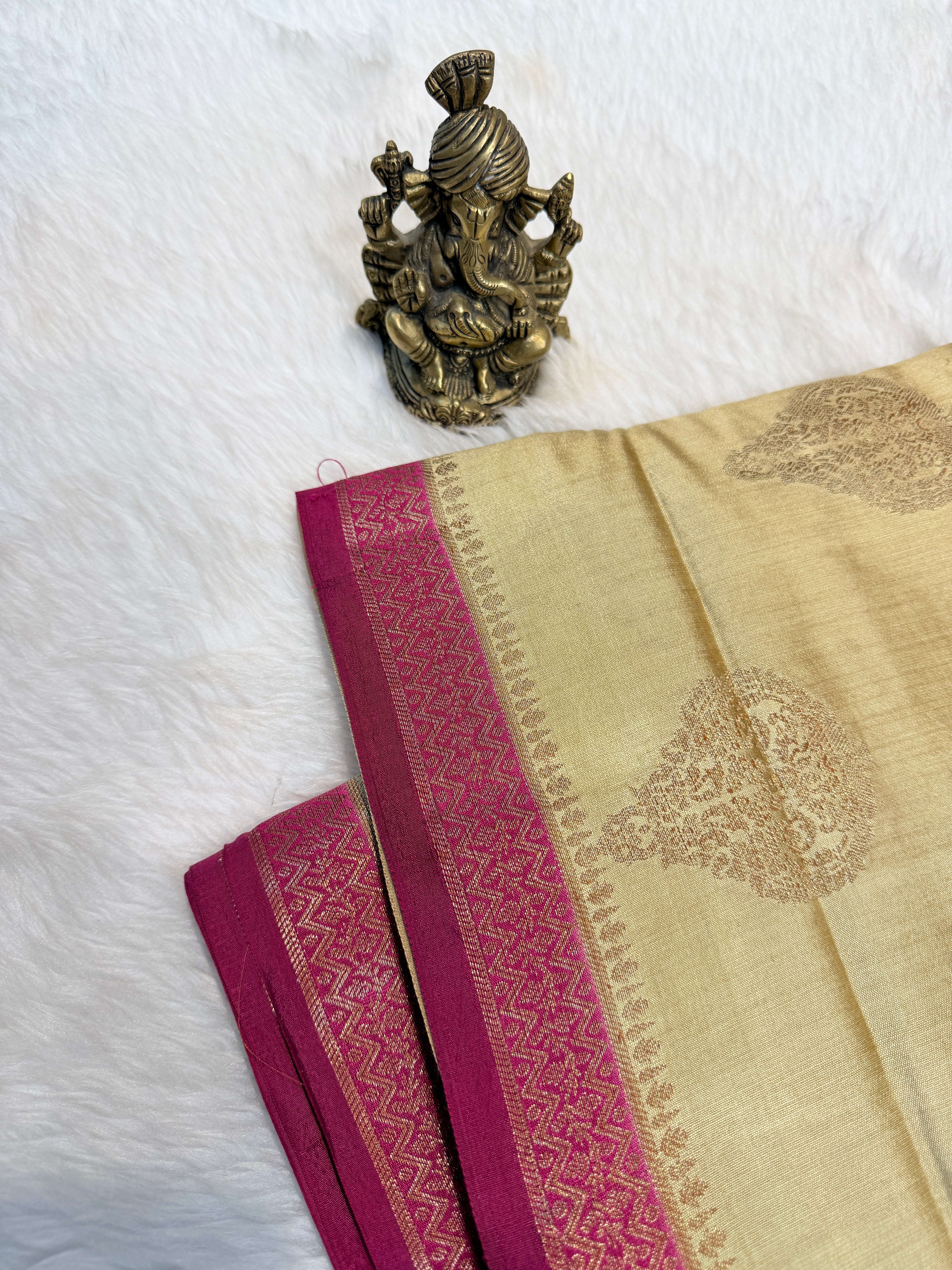 Pure Chiniya Banras Silk Antique Zari