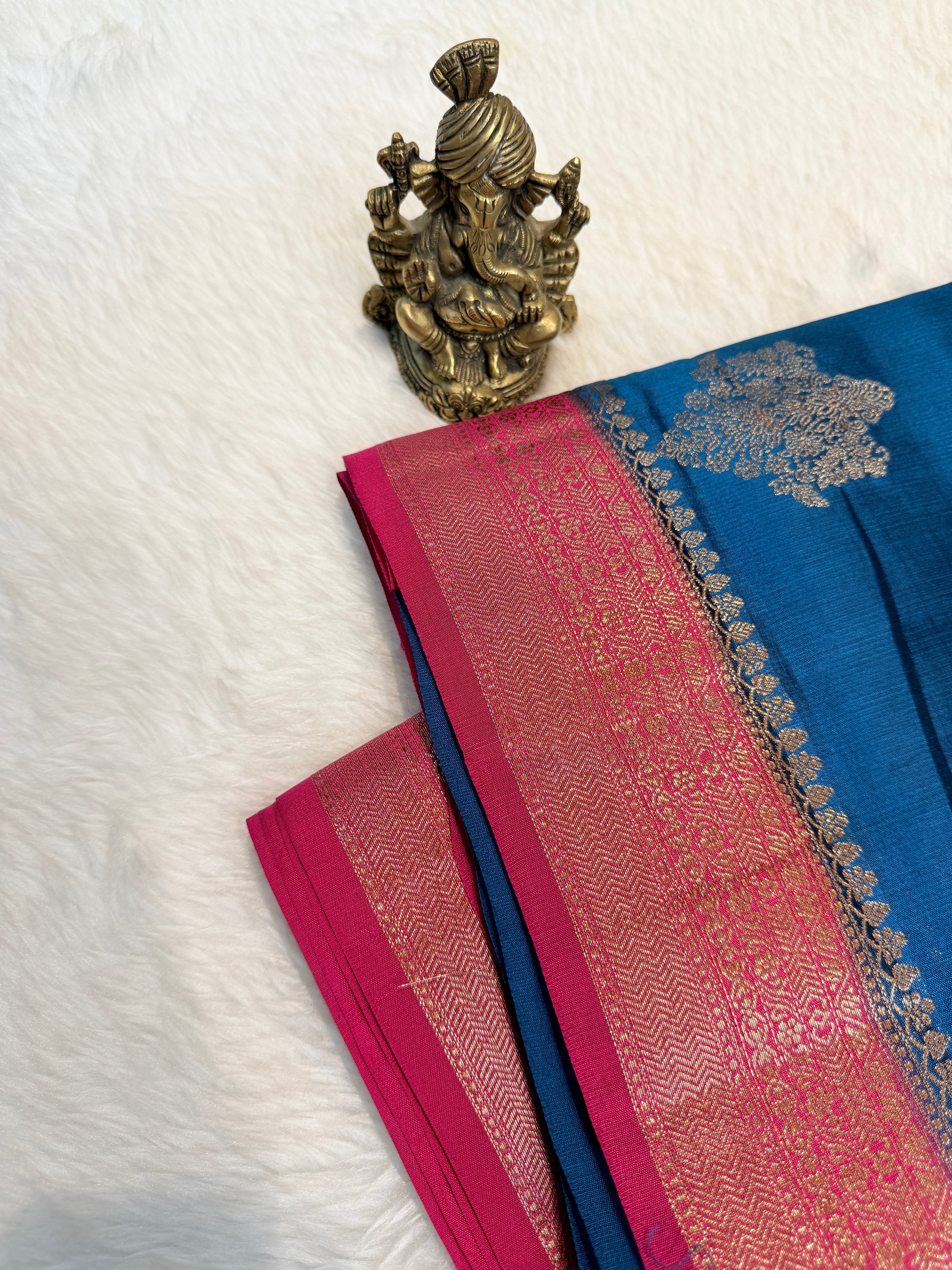Pure Chiniya Banras Silk Antique Zari