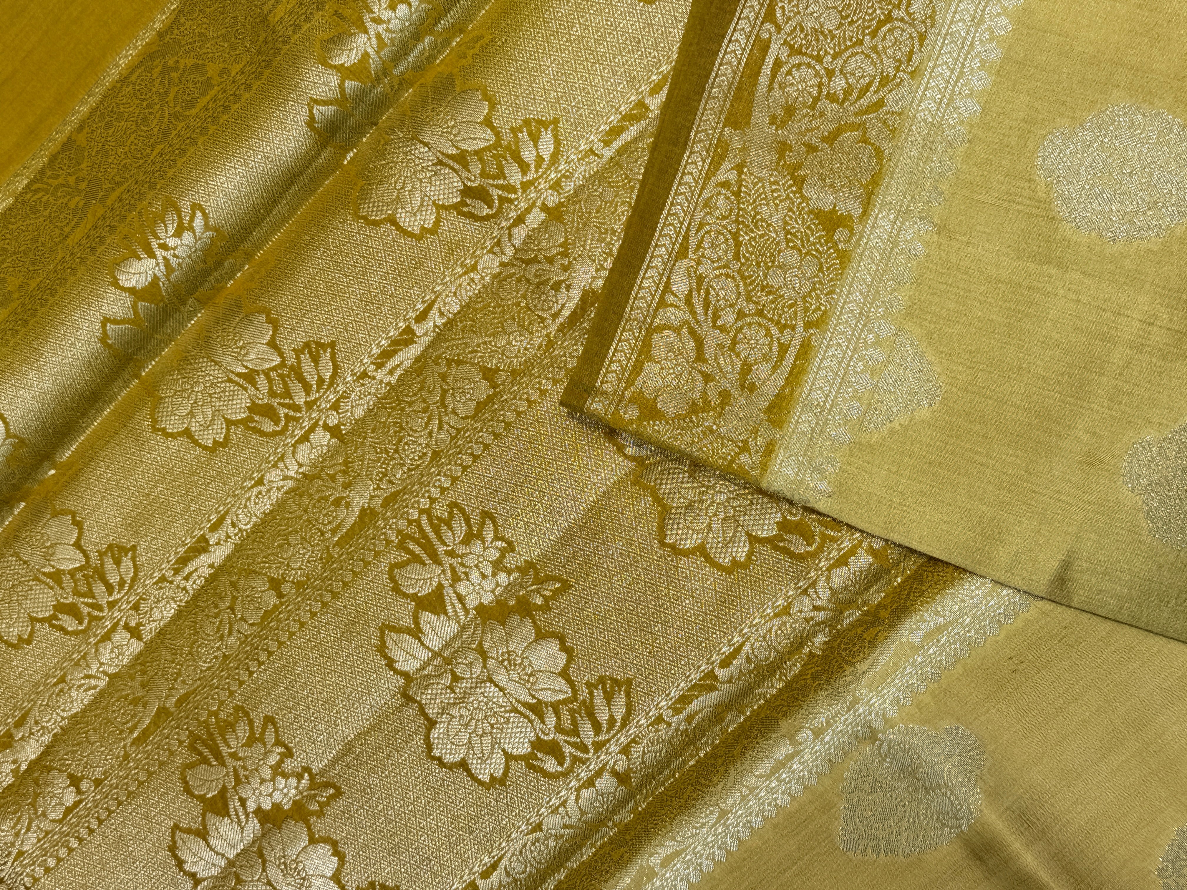 Pure Chiniya Banaras Silver Zari Silk