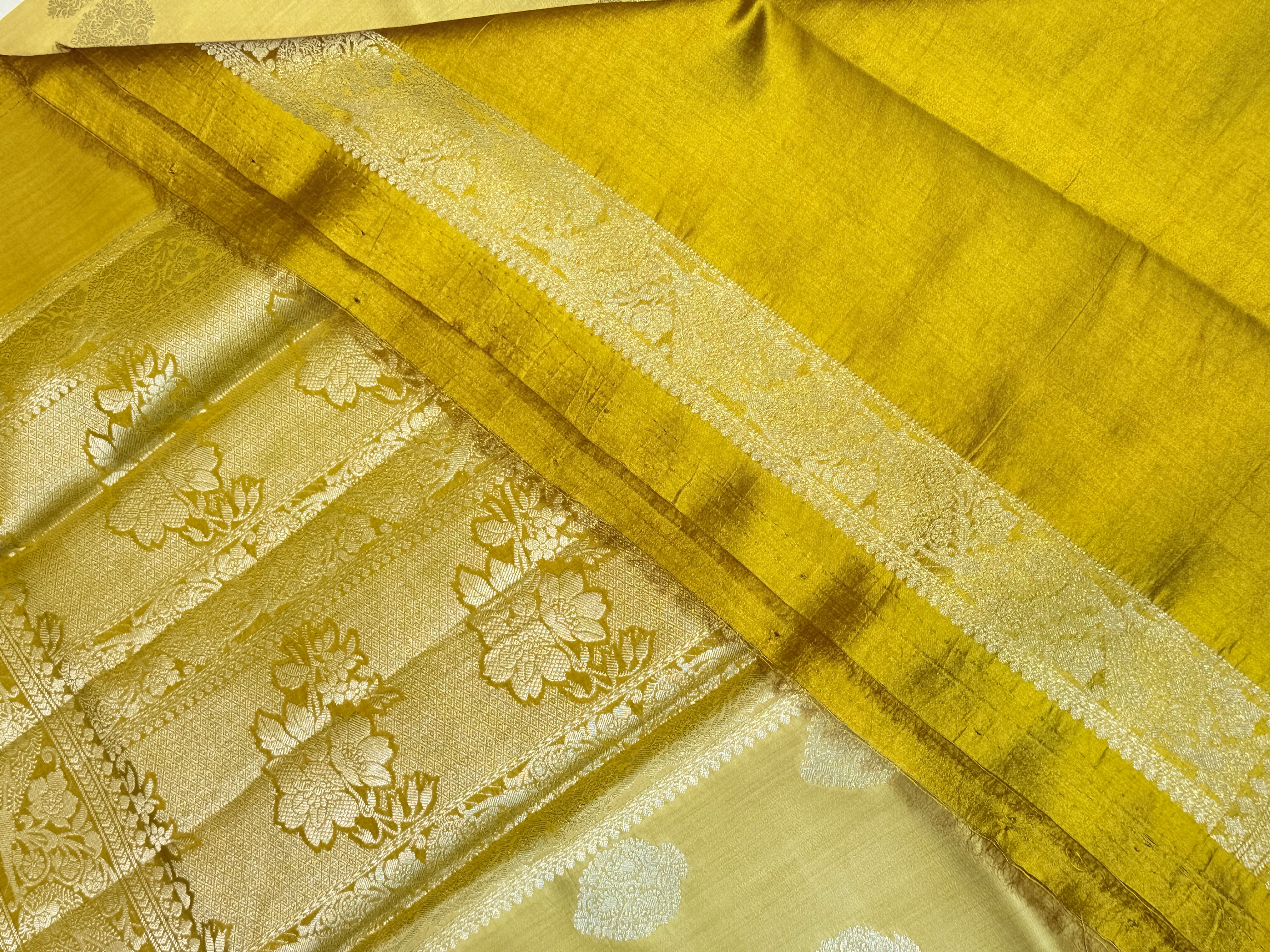 Pure Chiniya Banaras Silver Zari Silk