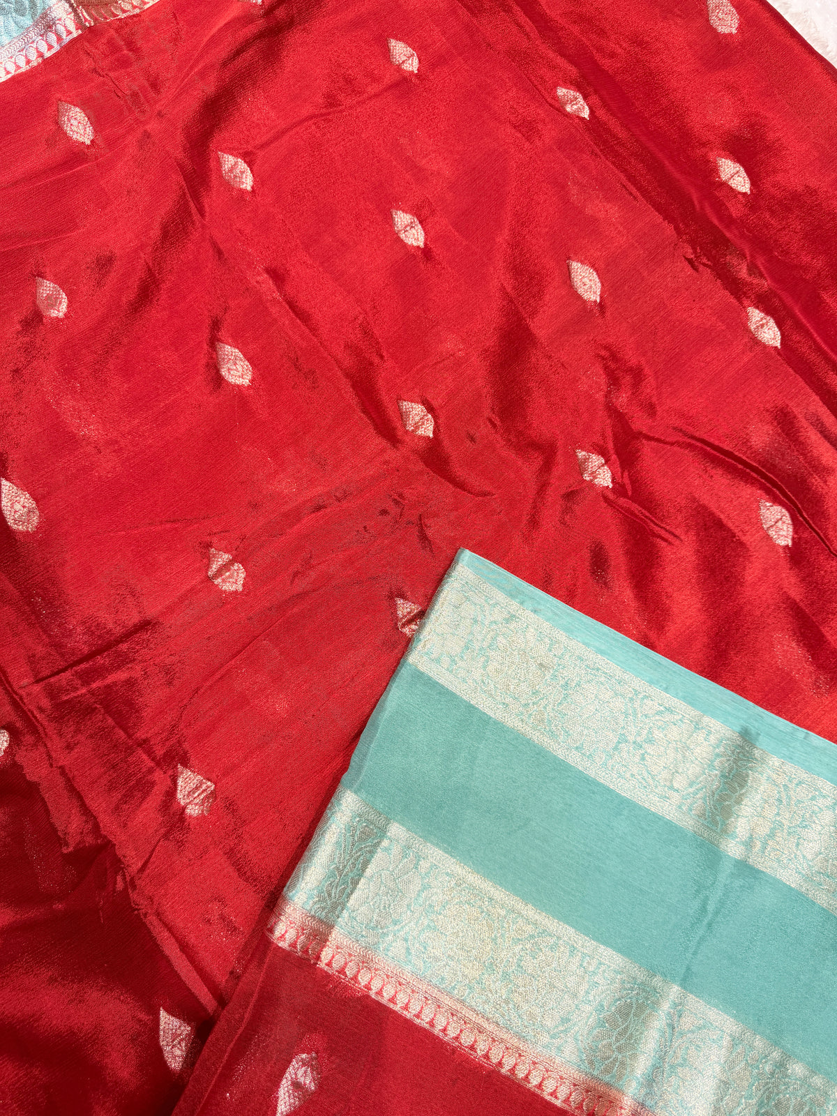 Chinnon Silk Crepe Bentex-Red