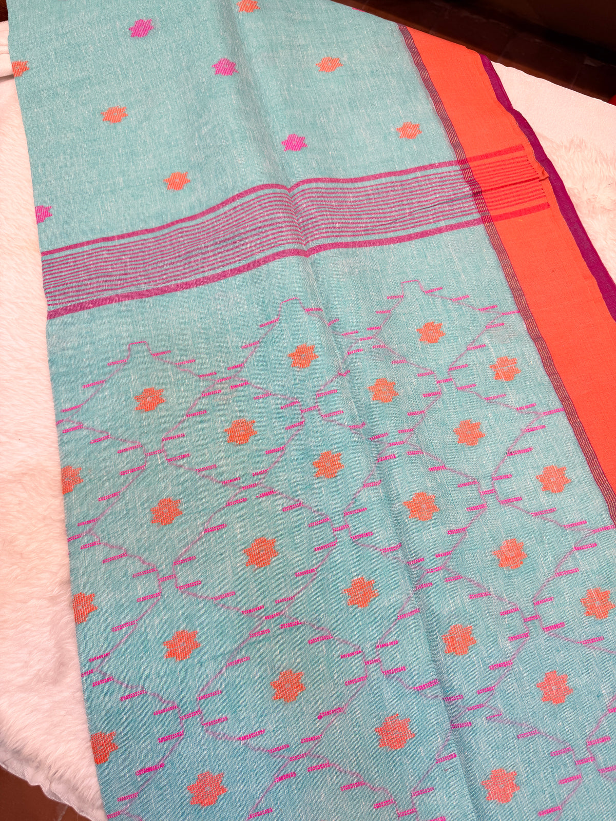 Soft Lenin Handloom