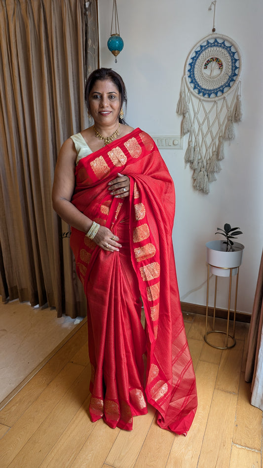 Red Small Checks Crepe Silk Saree