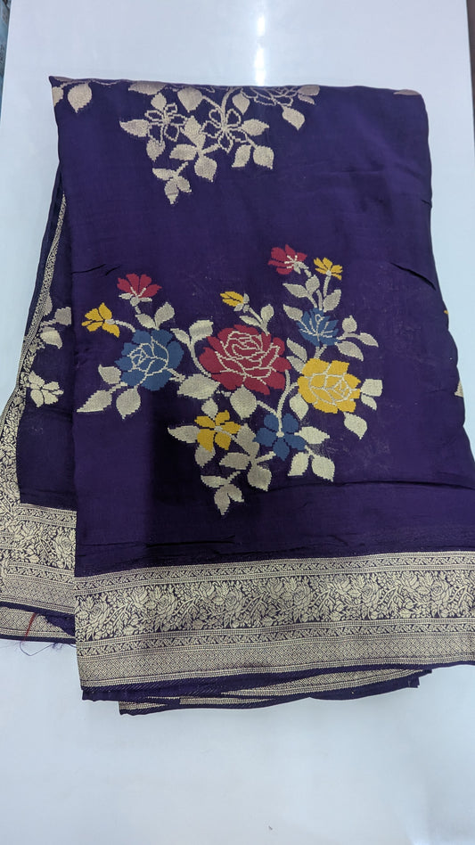 Banarasi Chanderi Silk Saree with Floral Zari Motifs