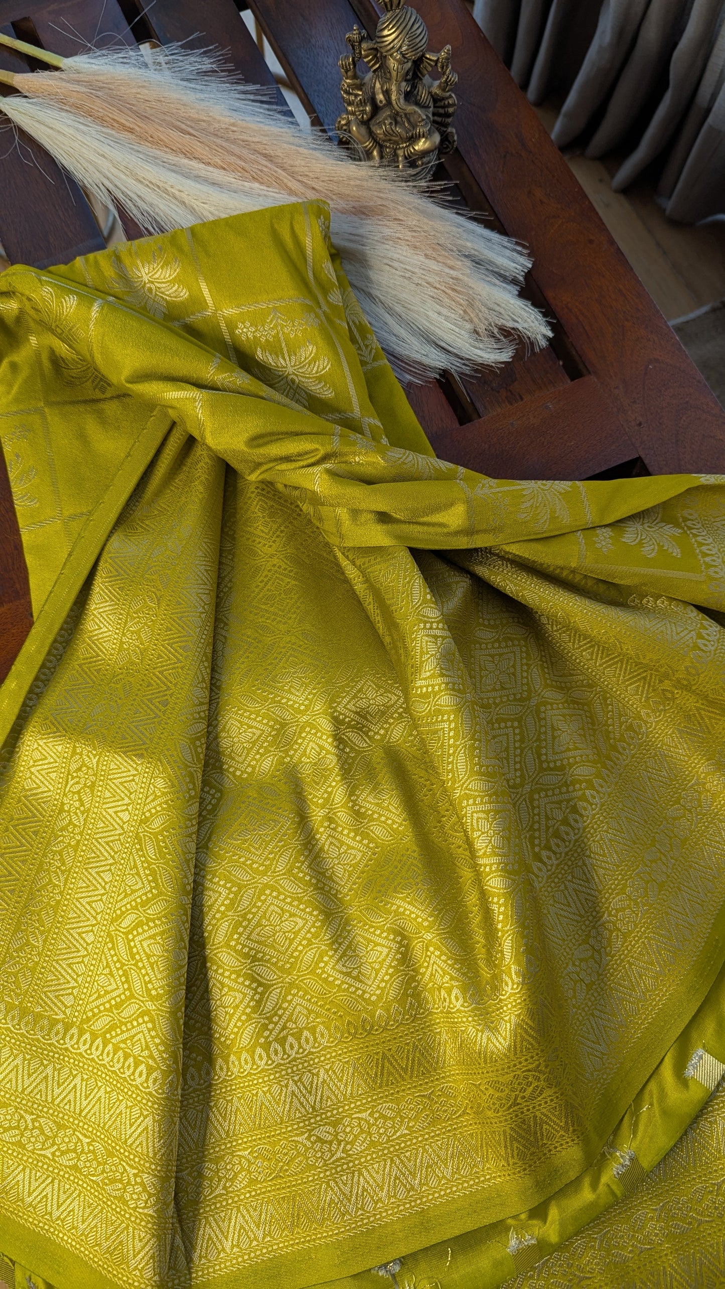 Light Green Checks Crepe Silk