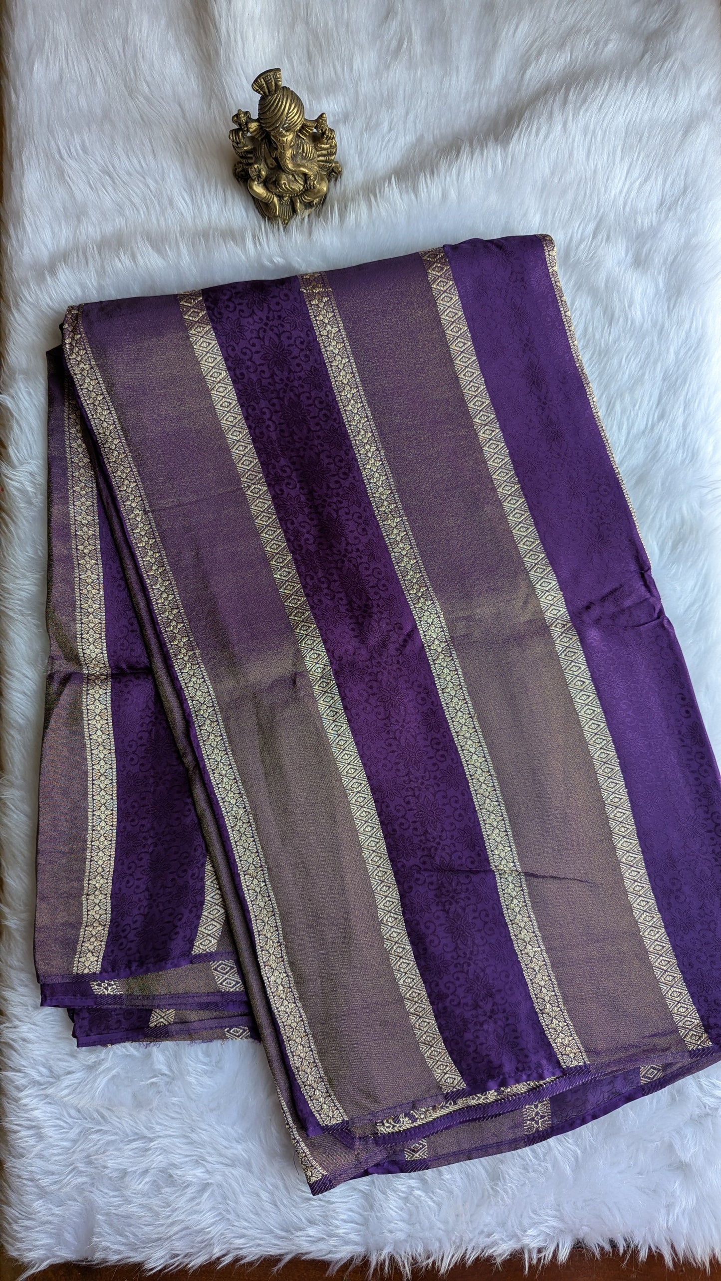 Purple Light Tissue with Zari Lines
