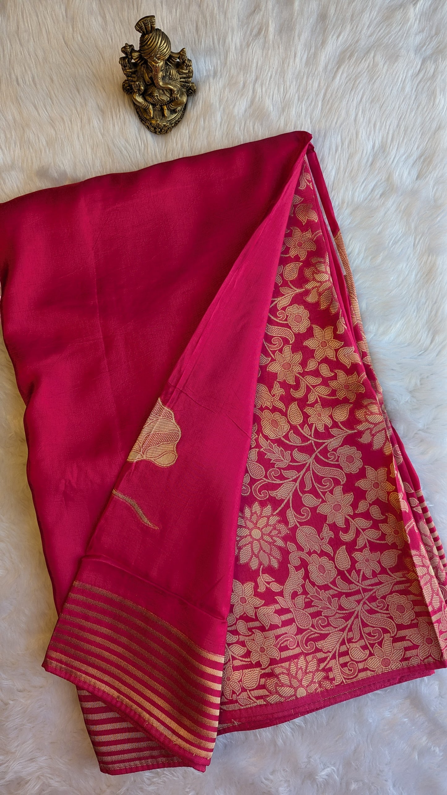 Pink Crepe Silk with Big Zari Flower Motifs