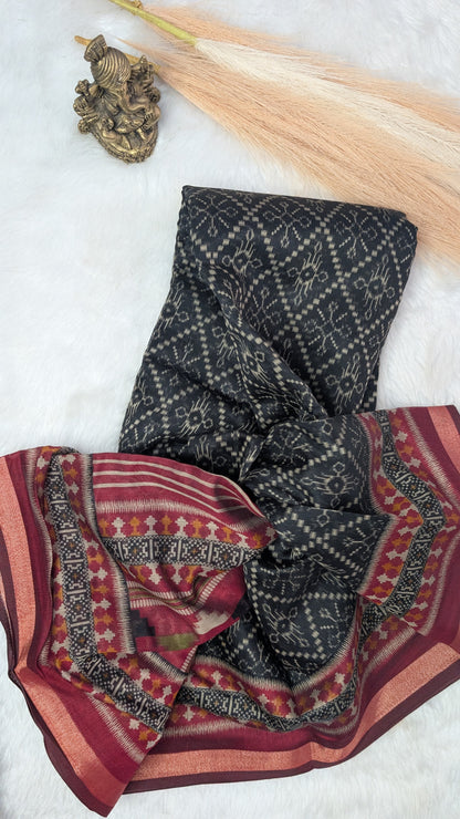 Blended Cotton with Traditional Contrast Border