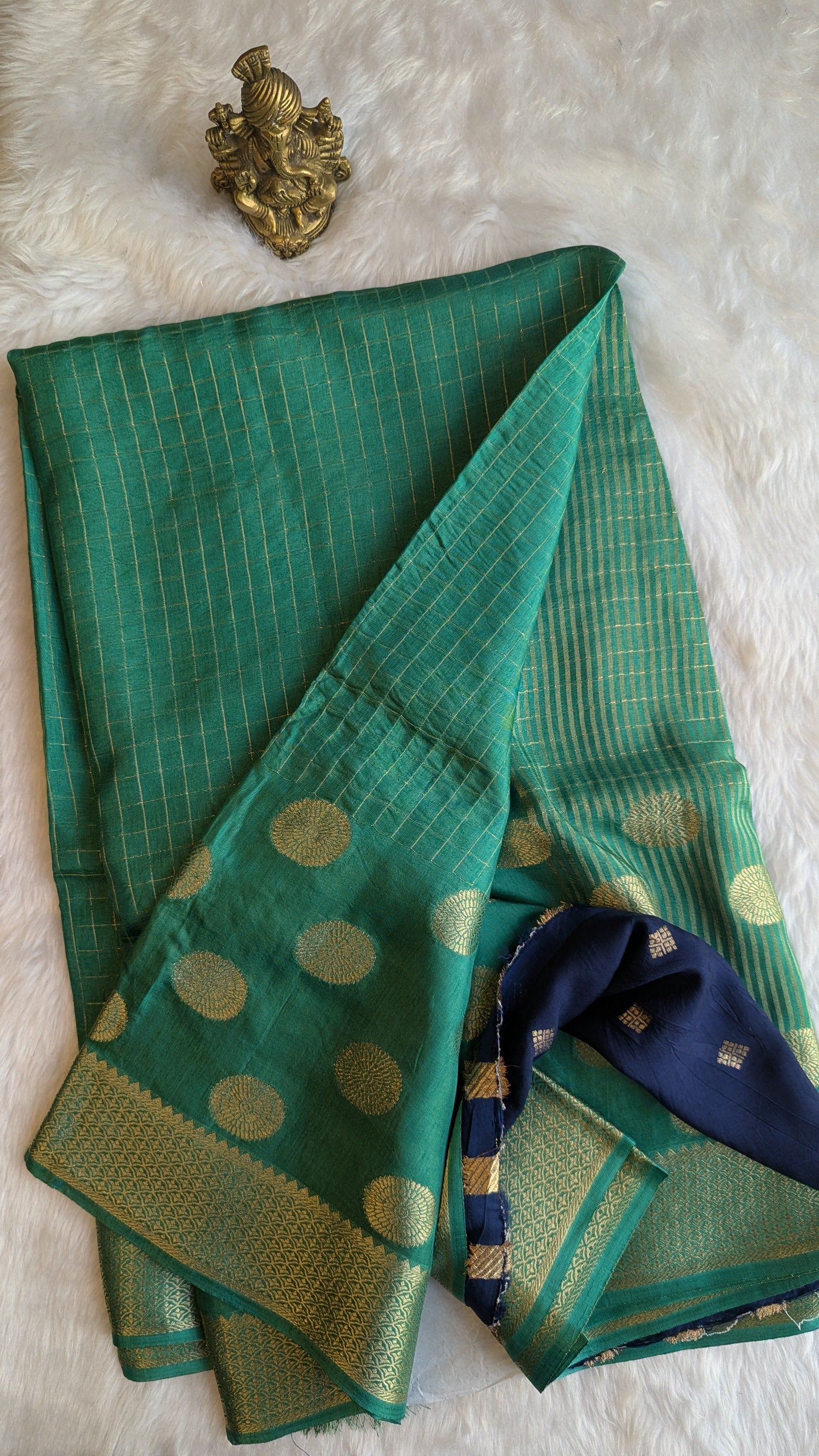Peacock Green Crepe Silk with Checks and Border Buttis