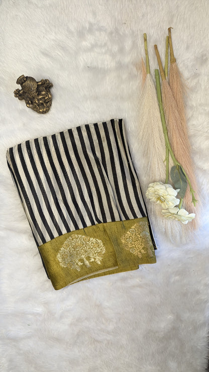 Bangalore Silk with Contrast Border and Zari Work