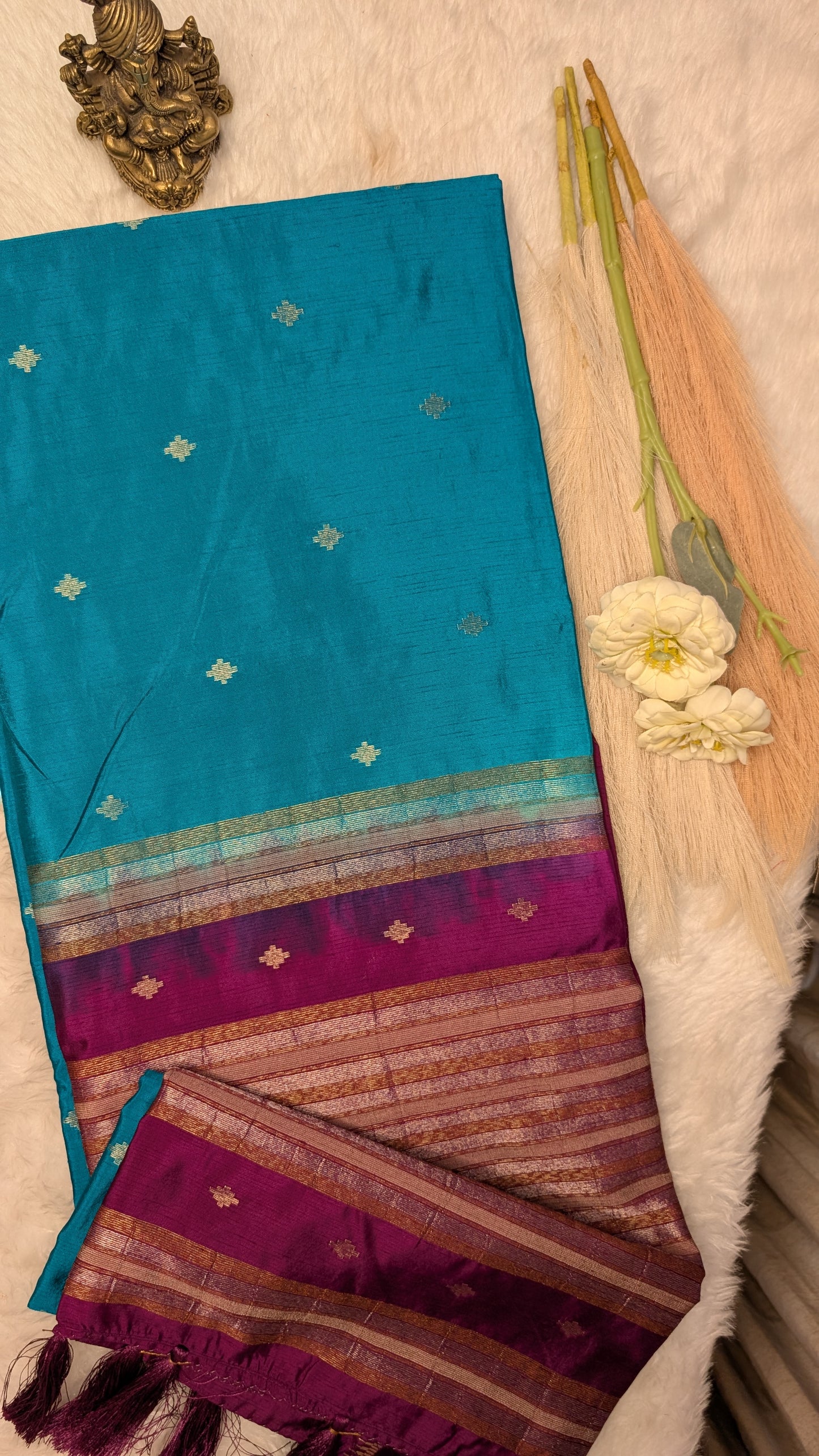 Semi Soft Silk with Rich Contrast Pallu
