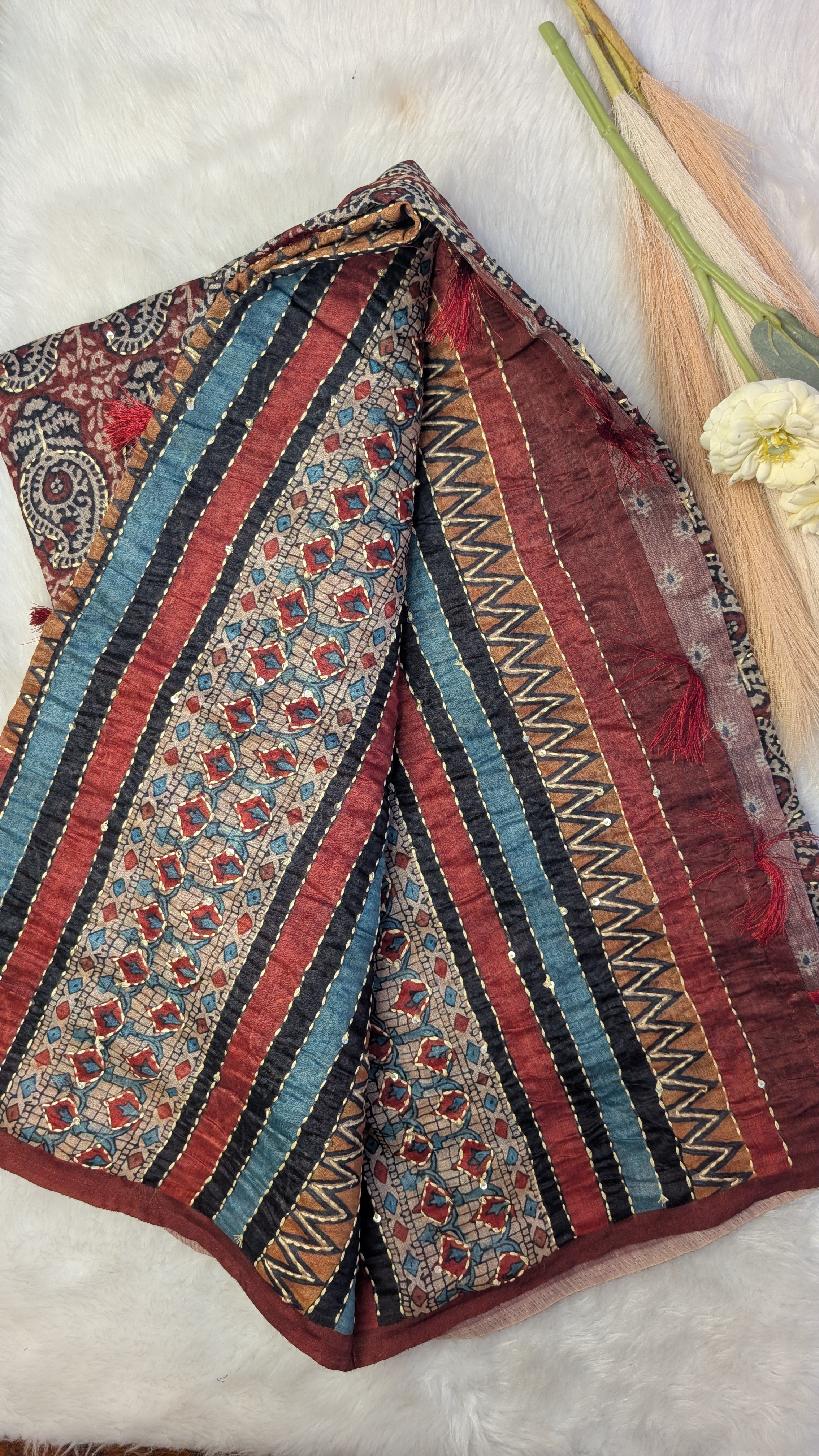 Cotton Kantha Thread Work Saree - Dark Red