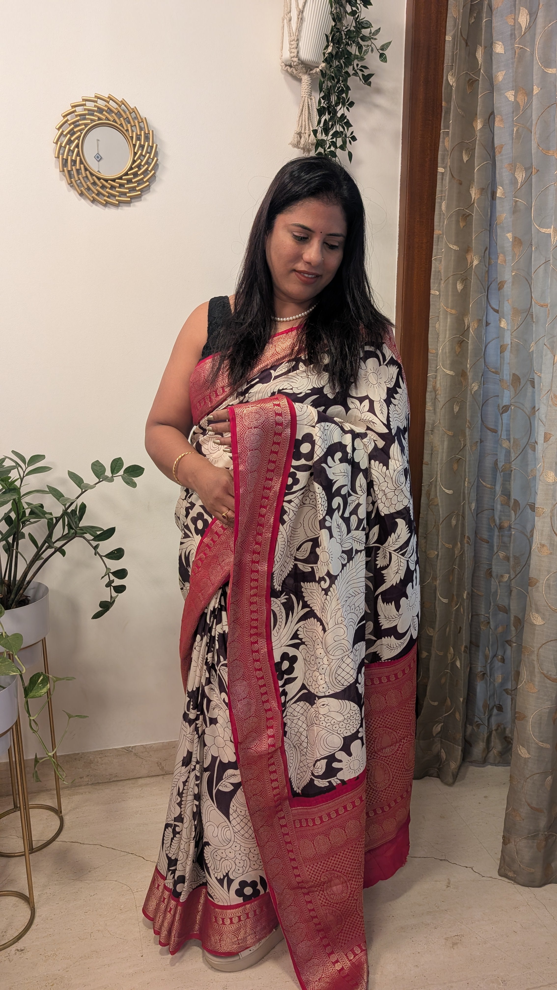 Crepe Silk Saree -Black and Ivory Floral