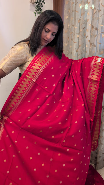 Viscose Crepe Silk with Buttas