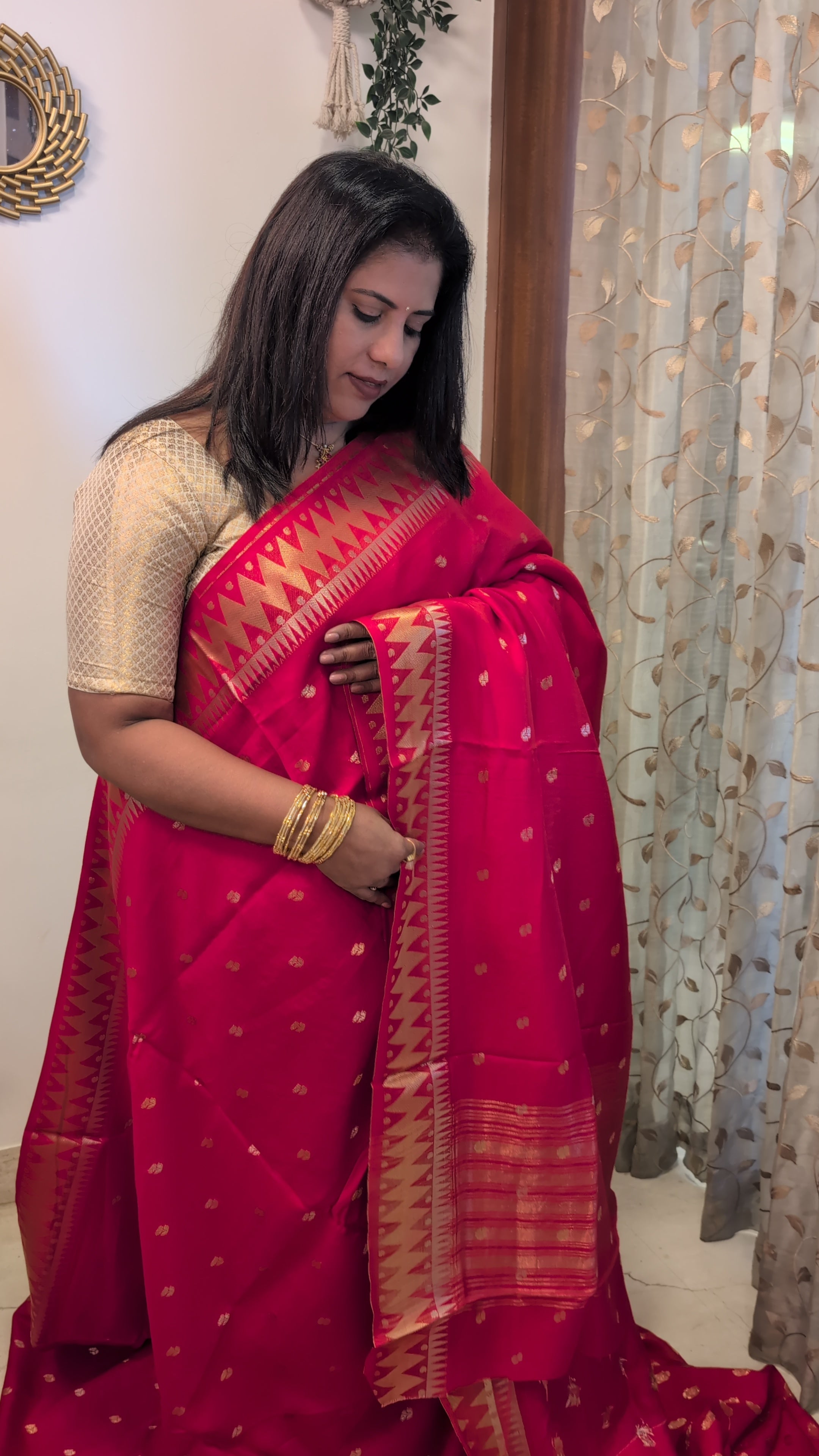 Viscose Crepe Silk with Buttas