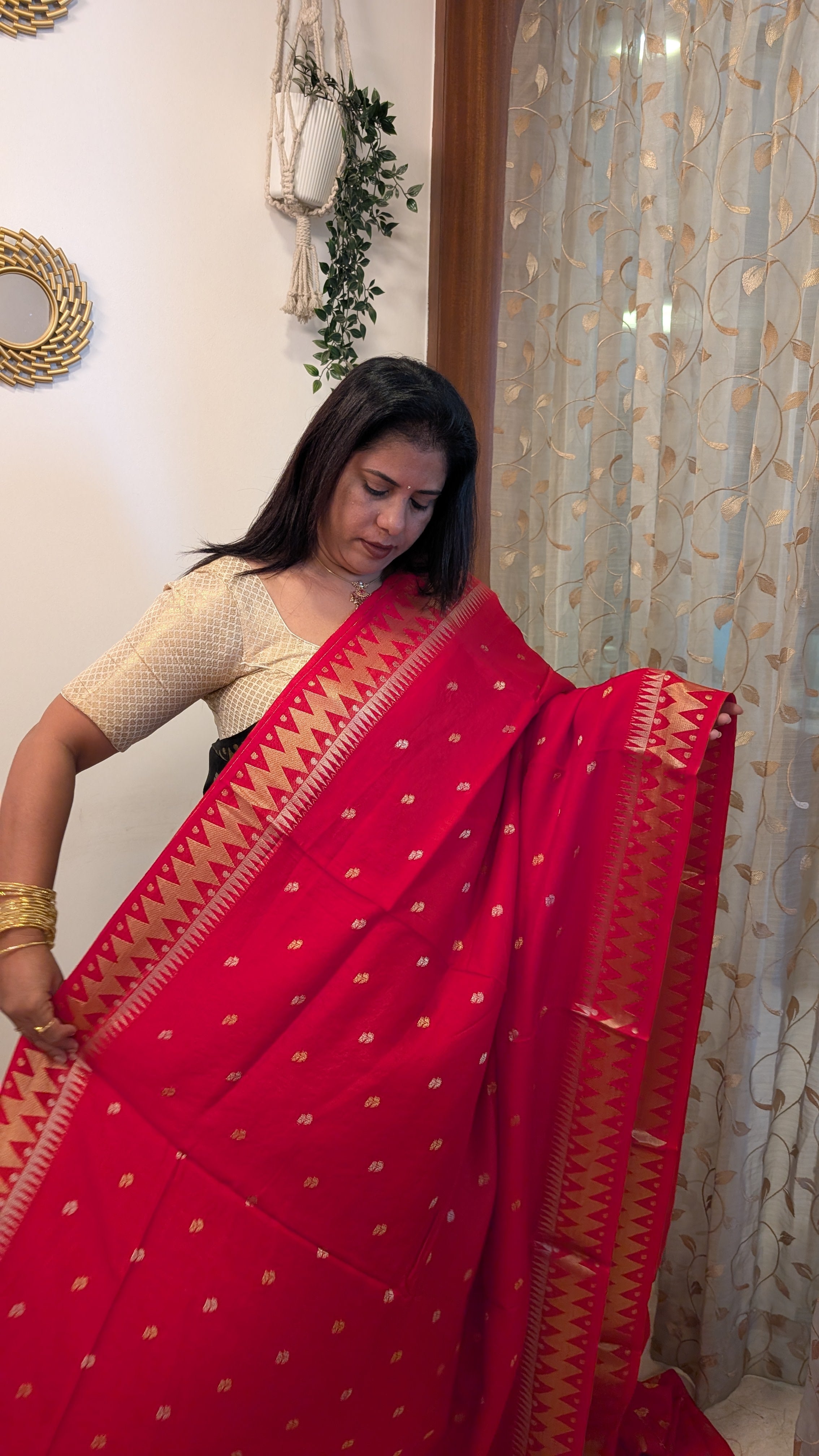 Viscose Crepe Silk with Buttas