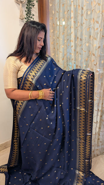 Viscose Crepe Silk with Buttas