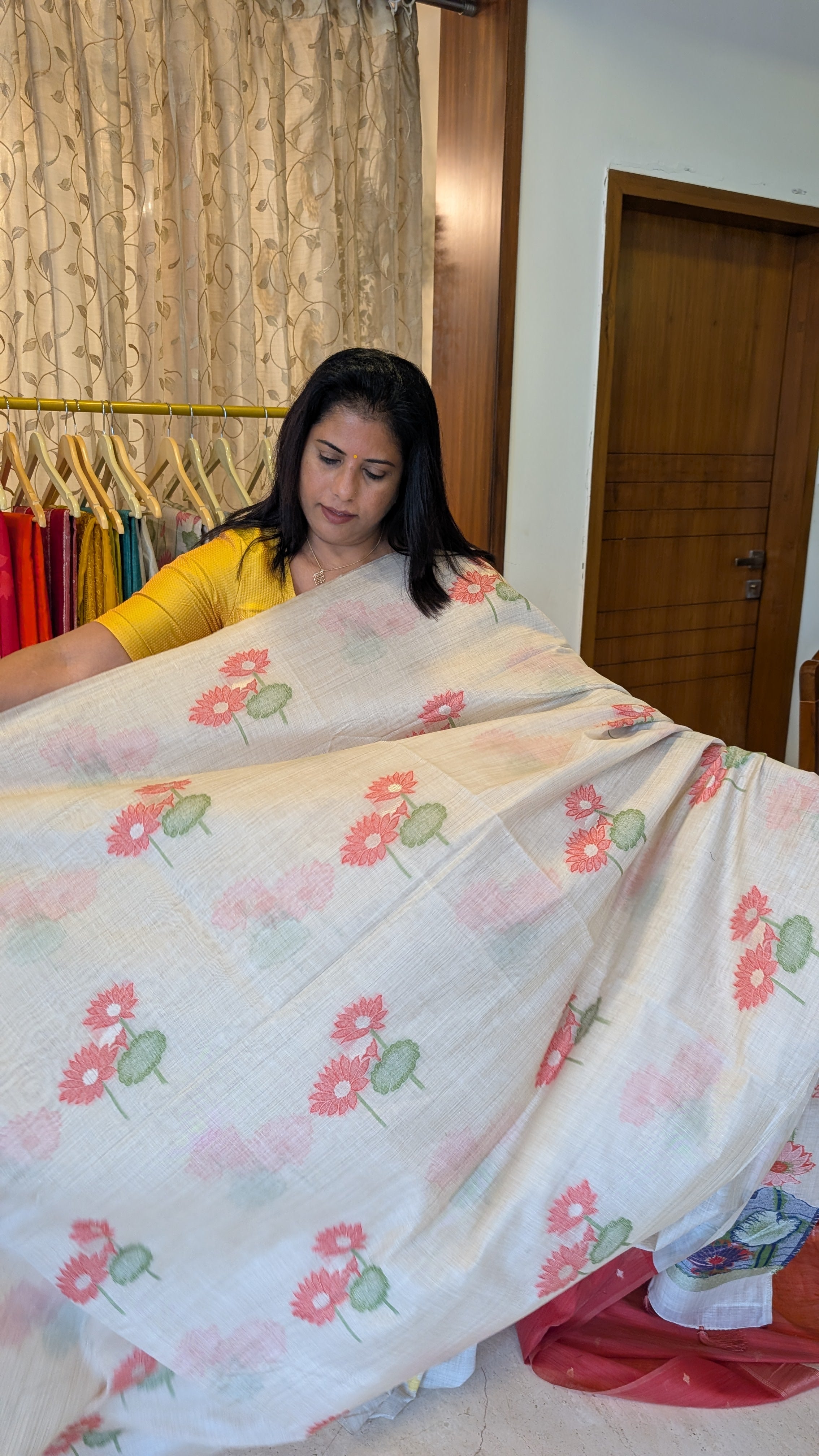 Cotton Saree Cream and Contrast