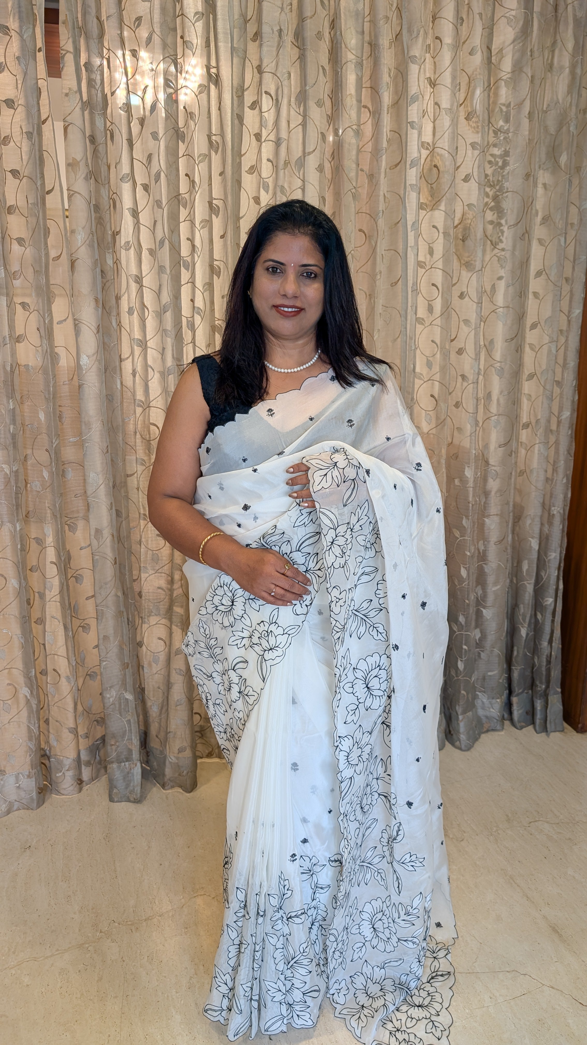 Tissue Saree with Embroidery-B&w