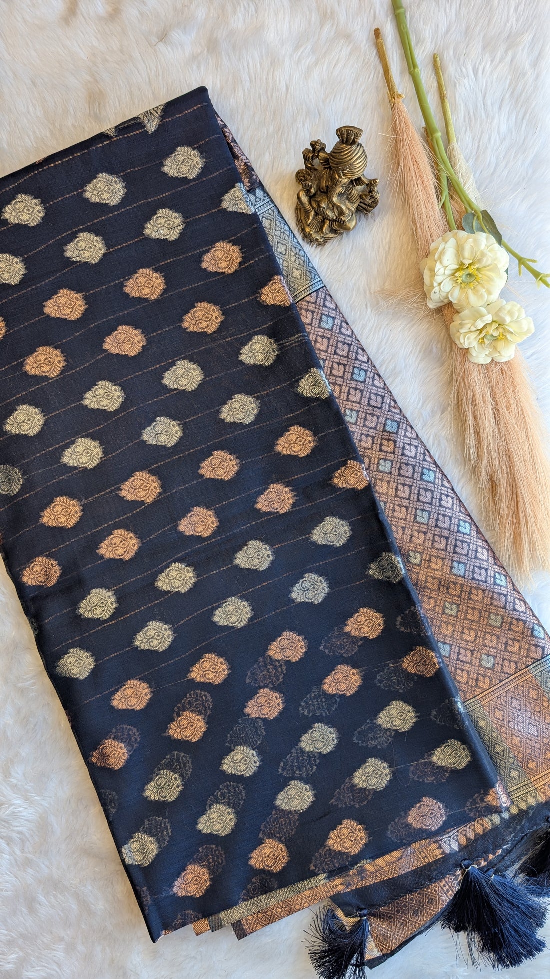 Cotton Saree with Silver Zari