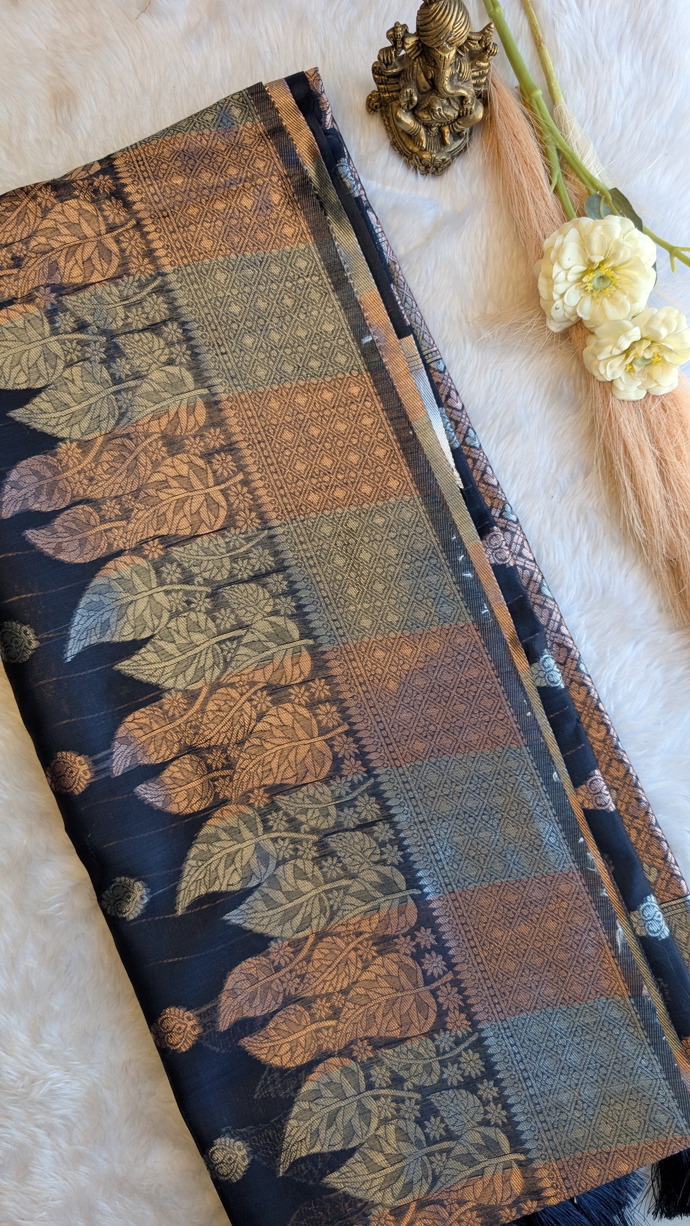 Cotton Saree with Silver Zari